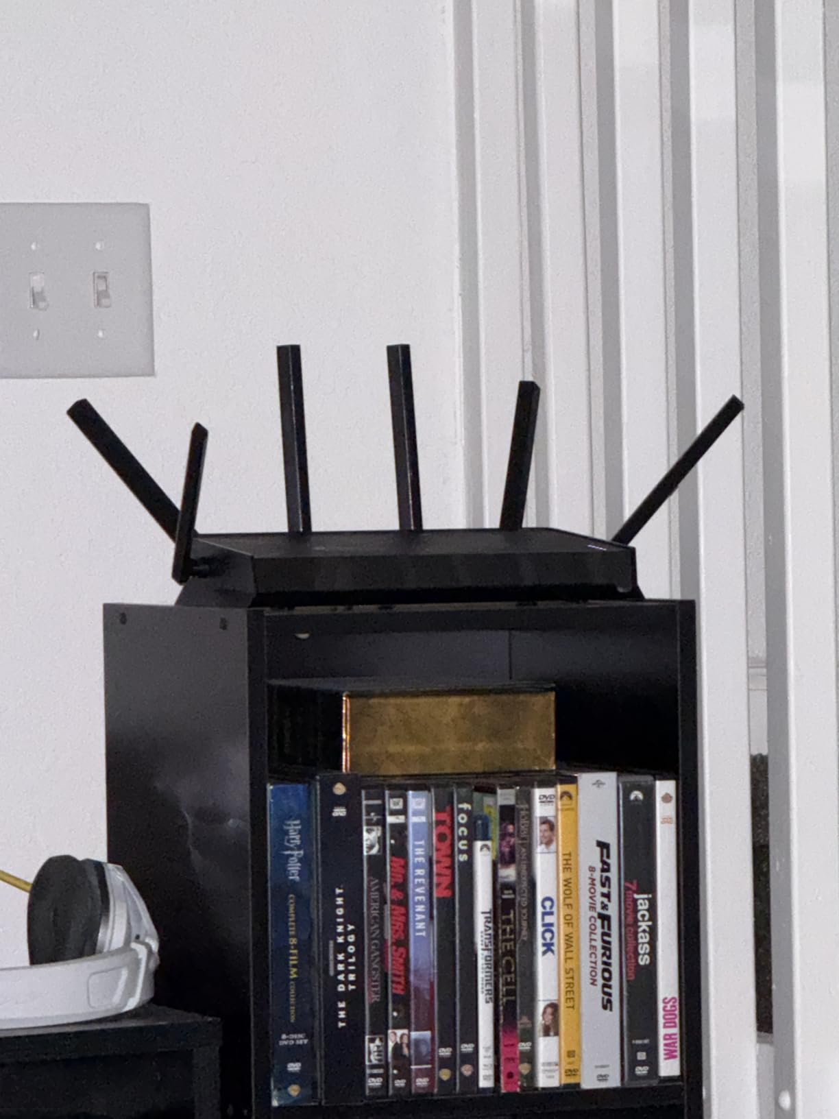 TP-Link Tri-Band BE9700 WiFi 7 Router (Archer BE600) - 10G Port, 2.5G Port, 3x 2.5G LAN, 320MHz Channel, Covers up to 2,600 sq. ft., 120 Devices, VPN, HomeShield Security customer photo 3