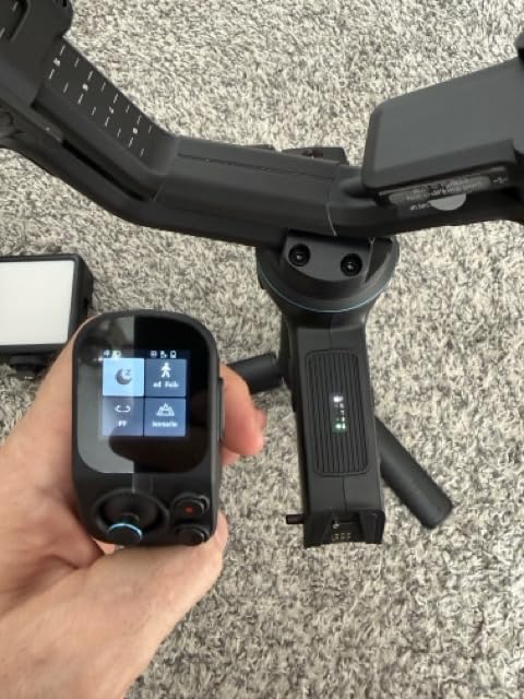 FeiyuTech SCORP 3 KIT Gimbal Stabilizer for DSLR and Mirrorless Camera,Built-in AI Tracking,Detachable Handle,3-Axis Gimbal for Sony/Canon/Nikon/Fujifilm, Max 3.5KG/7.72lbs,Touch Screen with Case customer photo 2