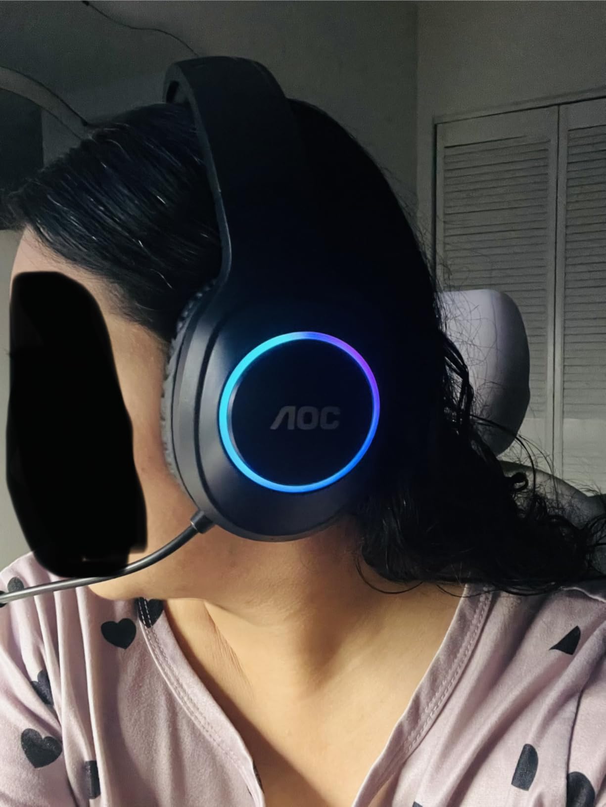 AOC Wireless Gaming Headset Compatible with PS5/4, Nintendo Switch, PC, Bluetooth 5.4 & 2.4GHz Gaming Headphones with Noise Canceling Mic, RGB, Type-C, 20ms Latency, 45H, 7.1 Virtual Surround- Black customer photo 2