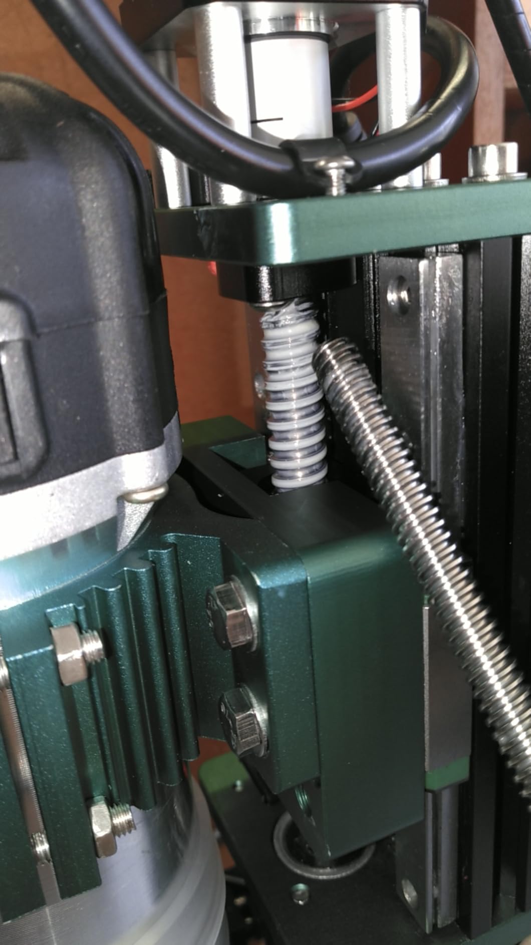 Genmitsu CNC Router Machine 3060-Evo Max, All-Metal XYZ Axis Dual Steel Linear Guides with 800W Trimmer Router, ideal for Cutting Aluminum, Brass, Stainless steel, Wood, Acrylic, MDF customer photo 1