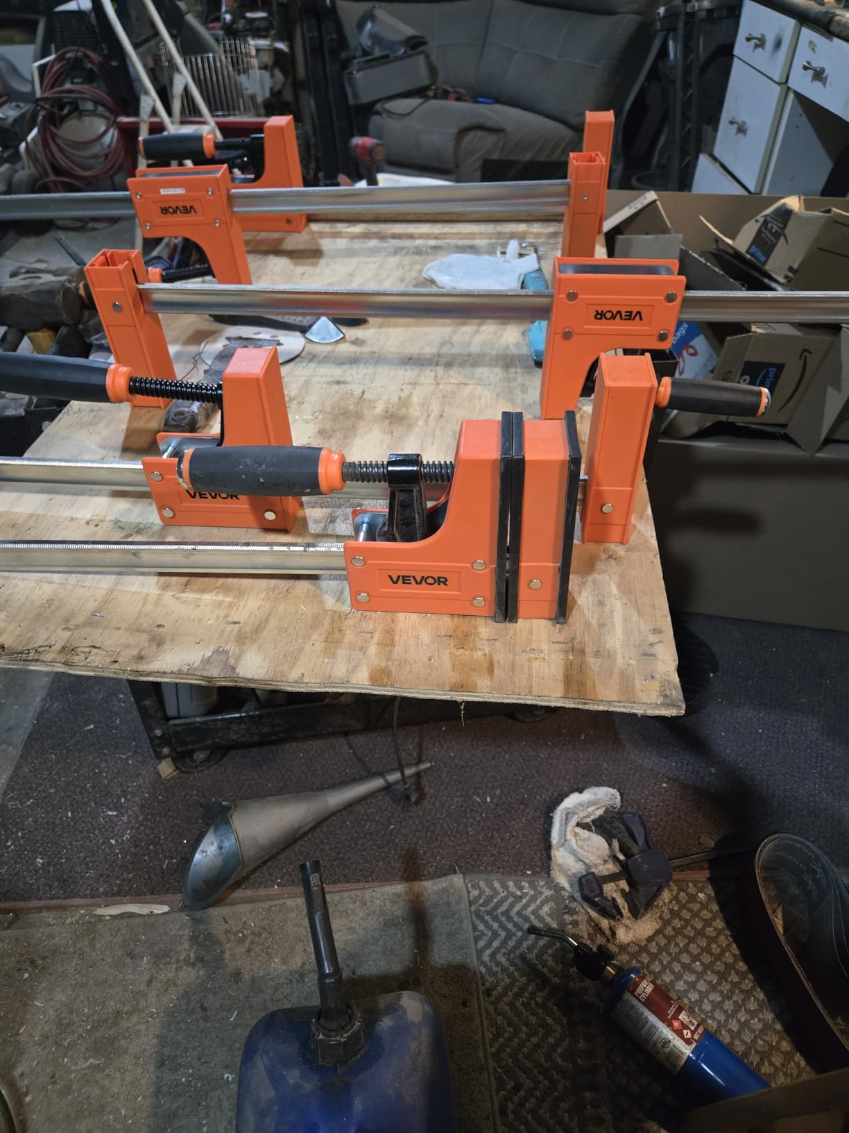 VEVOR Bar Clamps for Woodworking, 2-Pack 36 inch Parallel Clamp Set, F-Clamp with 1500 lbs Load Limit, Even Pressure, High-strength Plastic and Carbon Steel, for Woodworking Metal Working, Orange customer photo 1