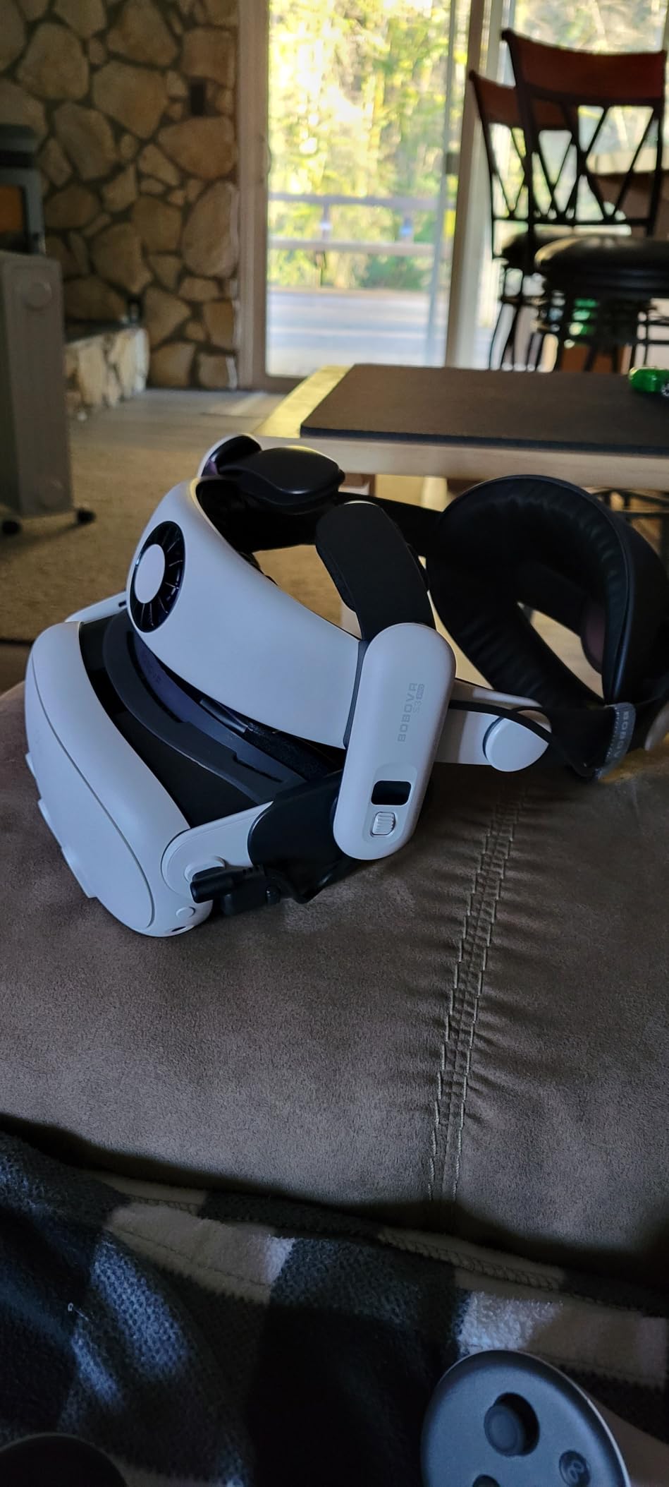 BOBOVR F3 Facial Interface,Compatible with Quest 3, Cooling Facial Cover with 3-Channel Ventilation, Adjustable FOV, Glasses-Friendly Design & Soft Lycra Nose Guard [oculus_quest] customer photo 2