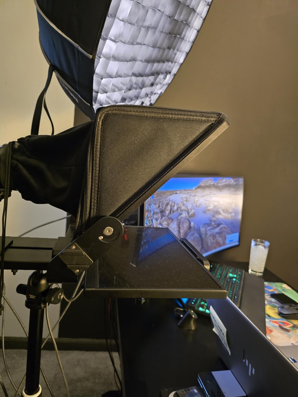 NEEWER 2 in 1 Teleprompter 11 Inch with Monitor for Windows MacOS, Supports Screen Mirroring, Portable Prompter customer photo 2