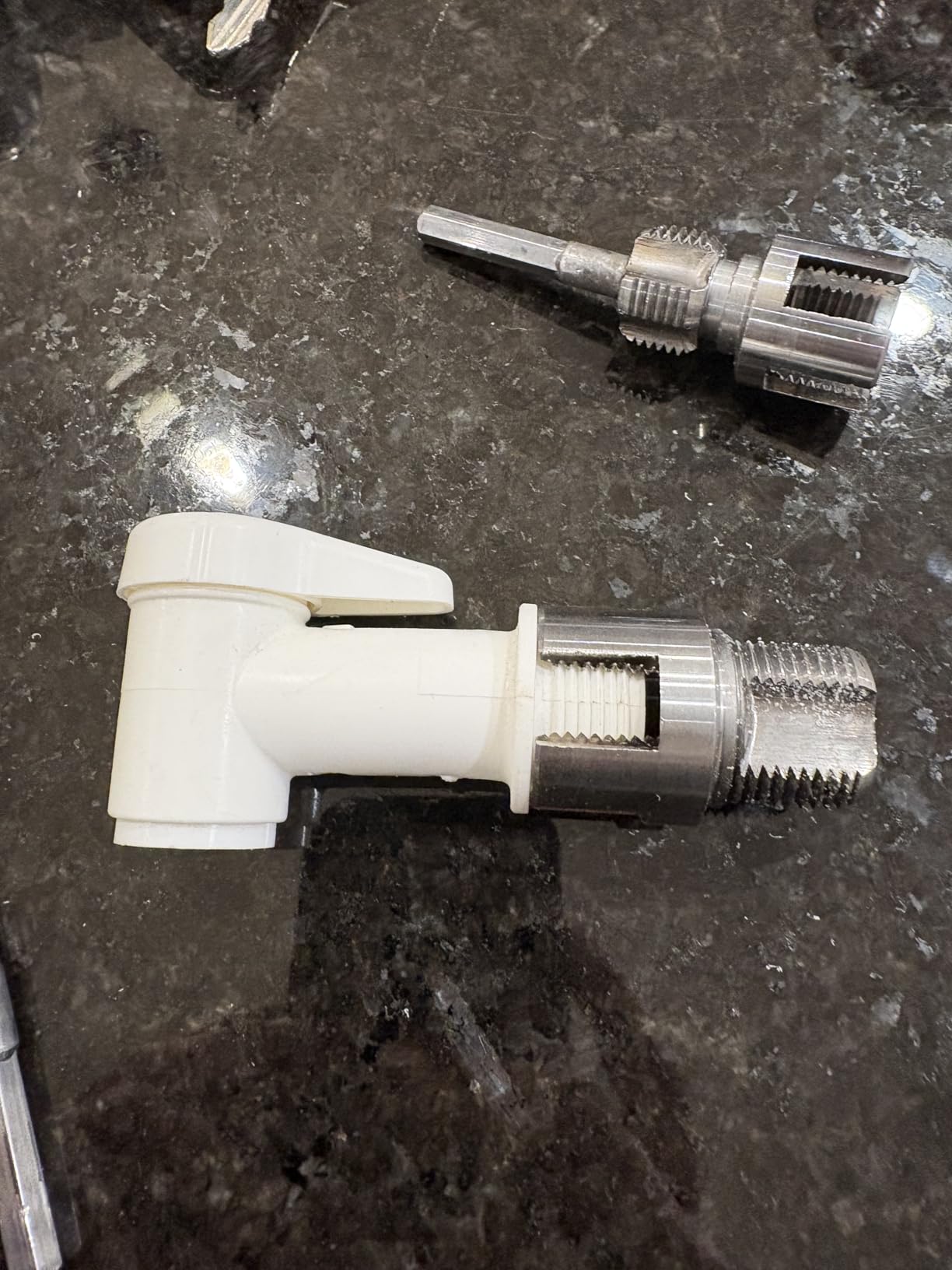 Internal & External Pipe Threading Tool, PVC Pipe Threader, Pipe Threading Tool, 1/2'' 3/4'' Dies Electric Drill Compatible for Home Repair (2PCS) (1/2+3/4) customer photo 1