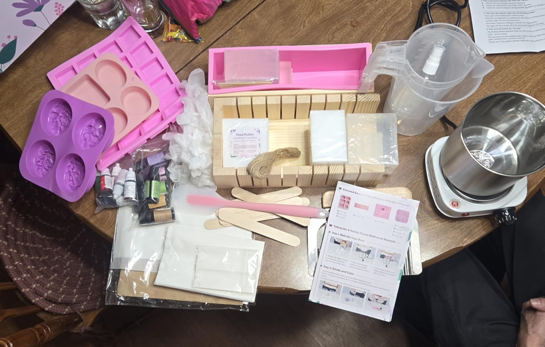 Yosamio Deluxe Soap Making Kit with Exclusive Stamp & Removable Melter-40+Pcs DIY Supplies for Adults, Easy-Clean Pot, Shea Butter & Clear Bases, Essential Oils, Molds, Dyes. Full Set for Beginners customer photo 1