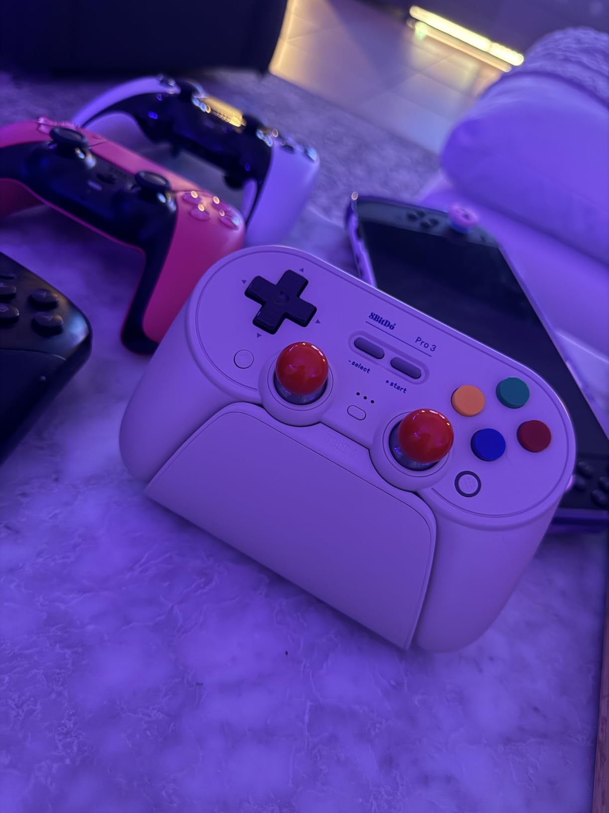 8BitDo Pro 3 Bluetooth Controller for Switch/Switch 2 - TMR Joysticks, Swappable ABXY Buttons, Pro Back Buttons, Charging Dock, Hall Effect Triggers, for Windows, Apple, SteamOS, Android - Gray customer photo 2