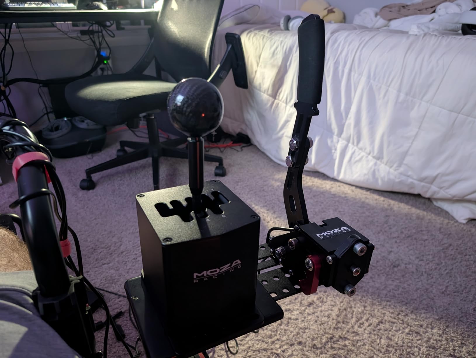 MOZA Racing HGP Shifter With intelligent Downshift System Machined From Anodized Aviation-Grade Aluminum Racing Simulator Meeting Multiple Simulation Scenarios customer photo 1