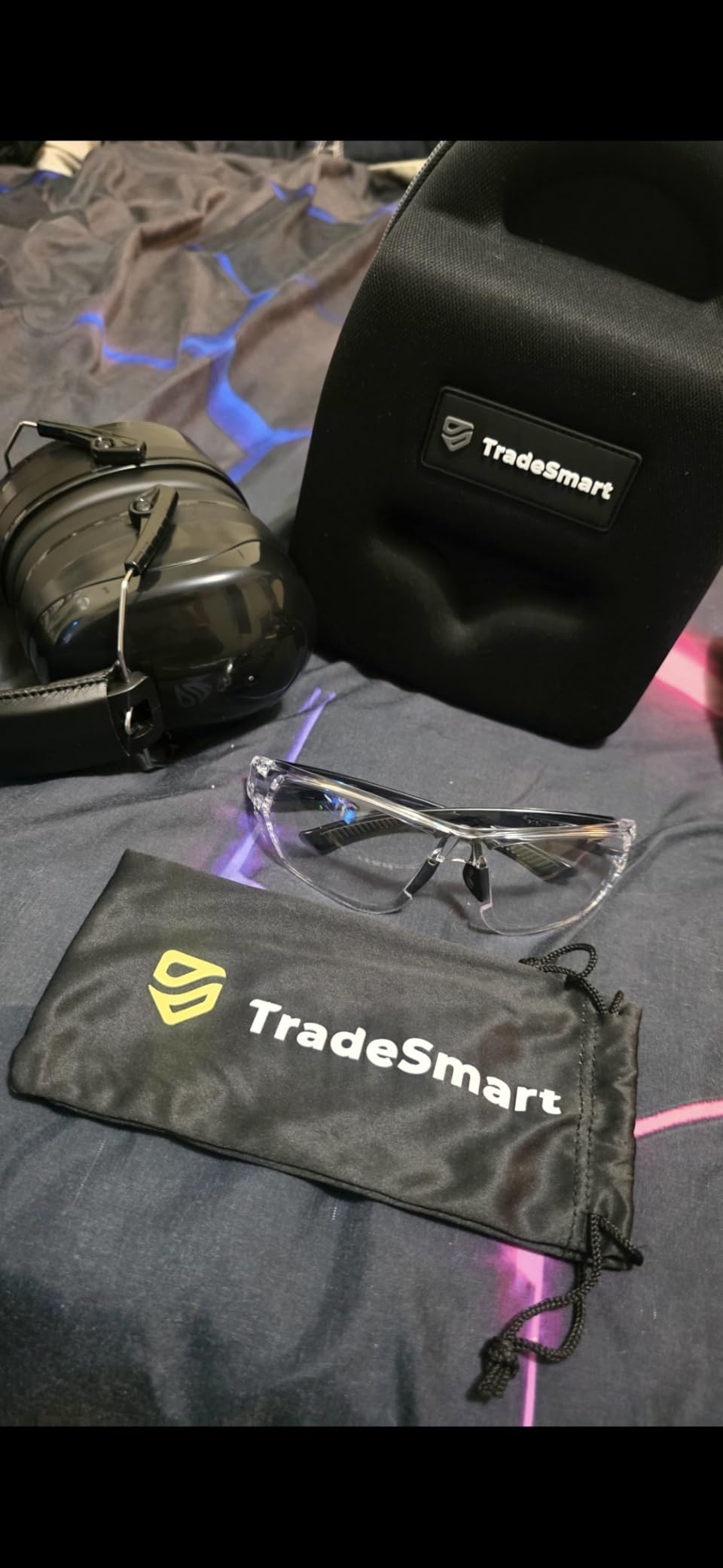 TradeSmart All-in-One Shooting Ear Protection - Comfort+ NRR 28 Earmuffs, Glasses & Earplugs + Carry Case customer photo 1