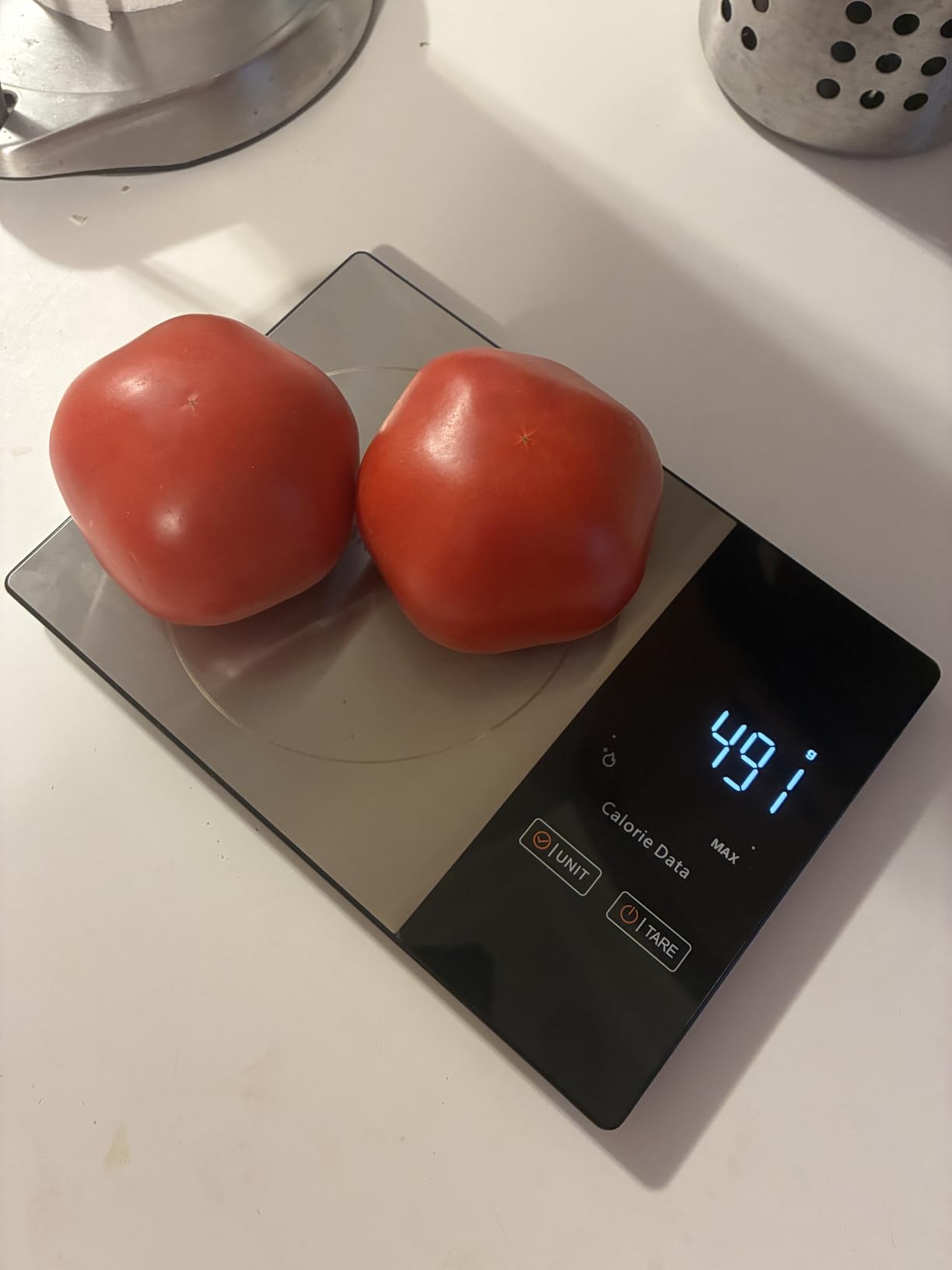 Smart Nutrition Food Scale - Digital Kitchen Scale with Nutritional Calculator App,Tare Function,Track Calories &24 Nutrients,11lb, Grams/Ounces, Healthy Eating & Meal Prep customer photo 2
