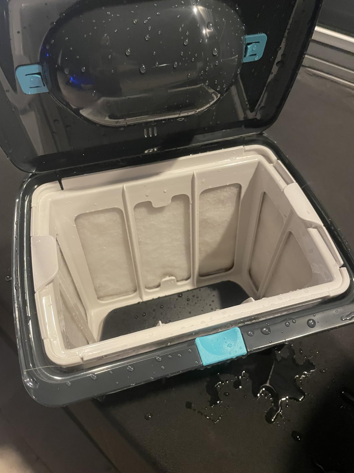 (2026 Upgrade) Aiper Scuba S1 Robotic Pool Cleaner, Wall & Waterline Cleaning, Dual Filtration, Extended 240-Min Battery Life, Smarter Navigation with High-Precision Sensors, App Support, OTA Upgrade customer photo 2
