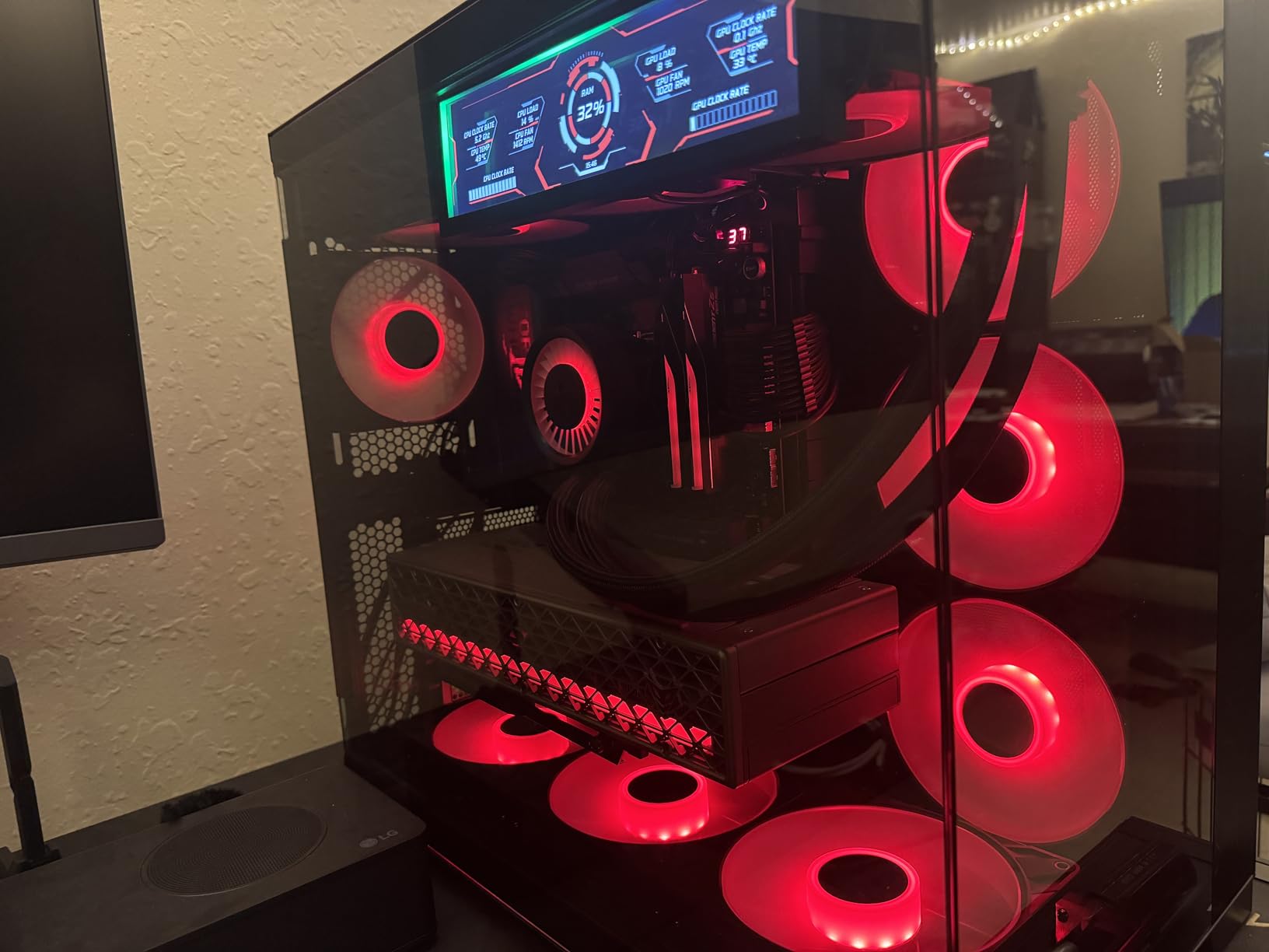 ARCTIC P14 Pro Reverse A-RGB - 3 Pack - 140 mm Premium Fan with Reverse Airflow, PWM Fan with Y Cable Splitter, 400-2650 RPM, 0 RPM <5% PWM, 5V Digital RGB, hydrodynamic Bearing, 4-Pin - Black customer photo 2