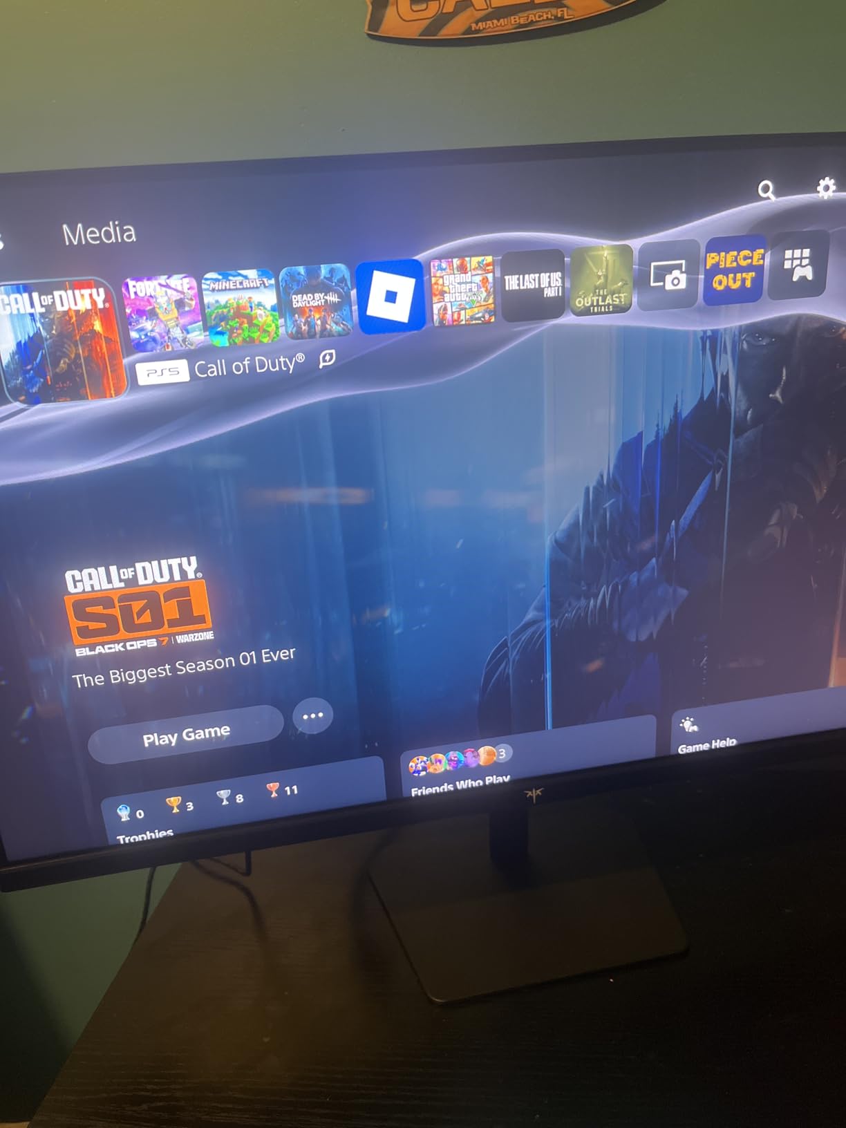 KTC 24.5 Inch 300Hz Gaming Monitor, FHD 1080P 240Hz Fast IPS Monitor, HDR, FreeSync, DisplayPort x1 HDMI x2, 119% sRGB, Height/Pivot/Tilt Adjustment, VESA Support, H25Y7 customer photo 2