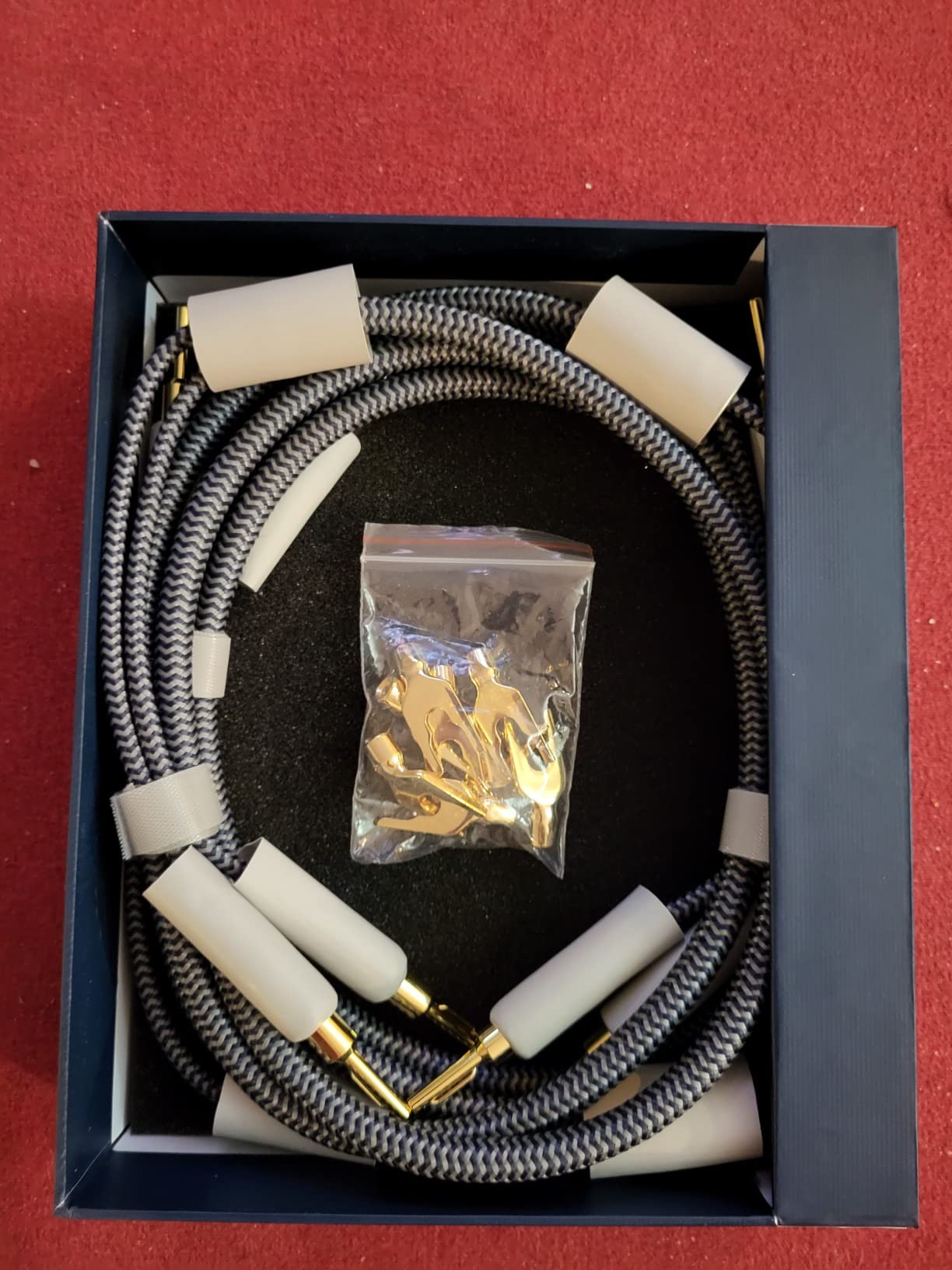 14AWG Audiophile Speaker Cable with 4mm Banana Plugs, Double-Shielded & Cotton-Braided for Home Theater, Stereo Amplifier and Hi-Fi Speakers (6.56ft/2m) customer photo 1