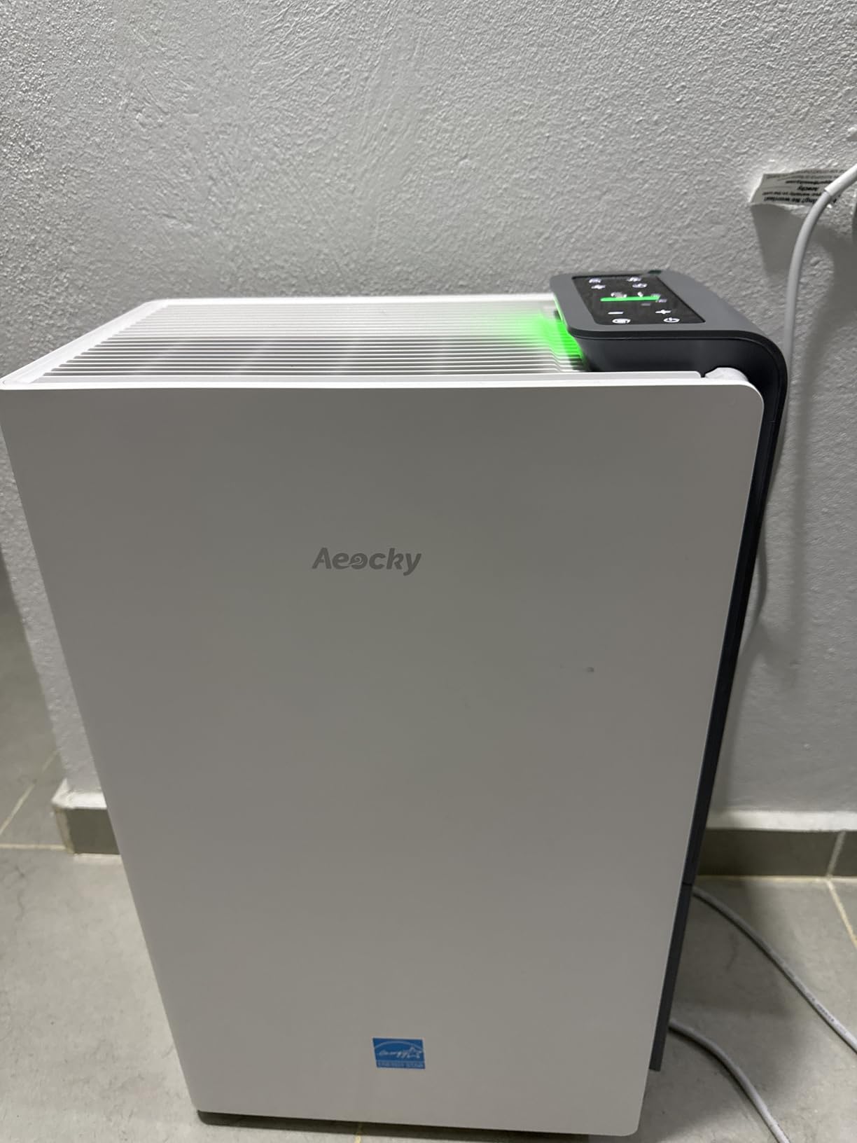 5500 Sq.Ft Energy Star Most Efficient 2024 Dehumidifier,AEOCKY Max 105 Pint/Day Smart Compressor Dehumidifier with Drain Hose,Intelligent Humidistat,for Basement,Bedroom,Home,Bathroom customer photo 1