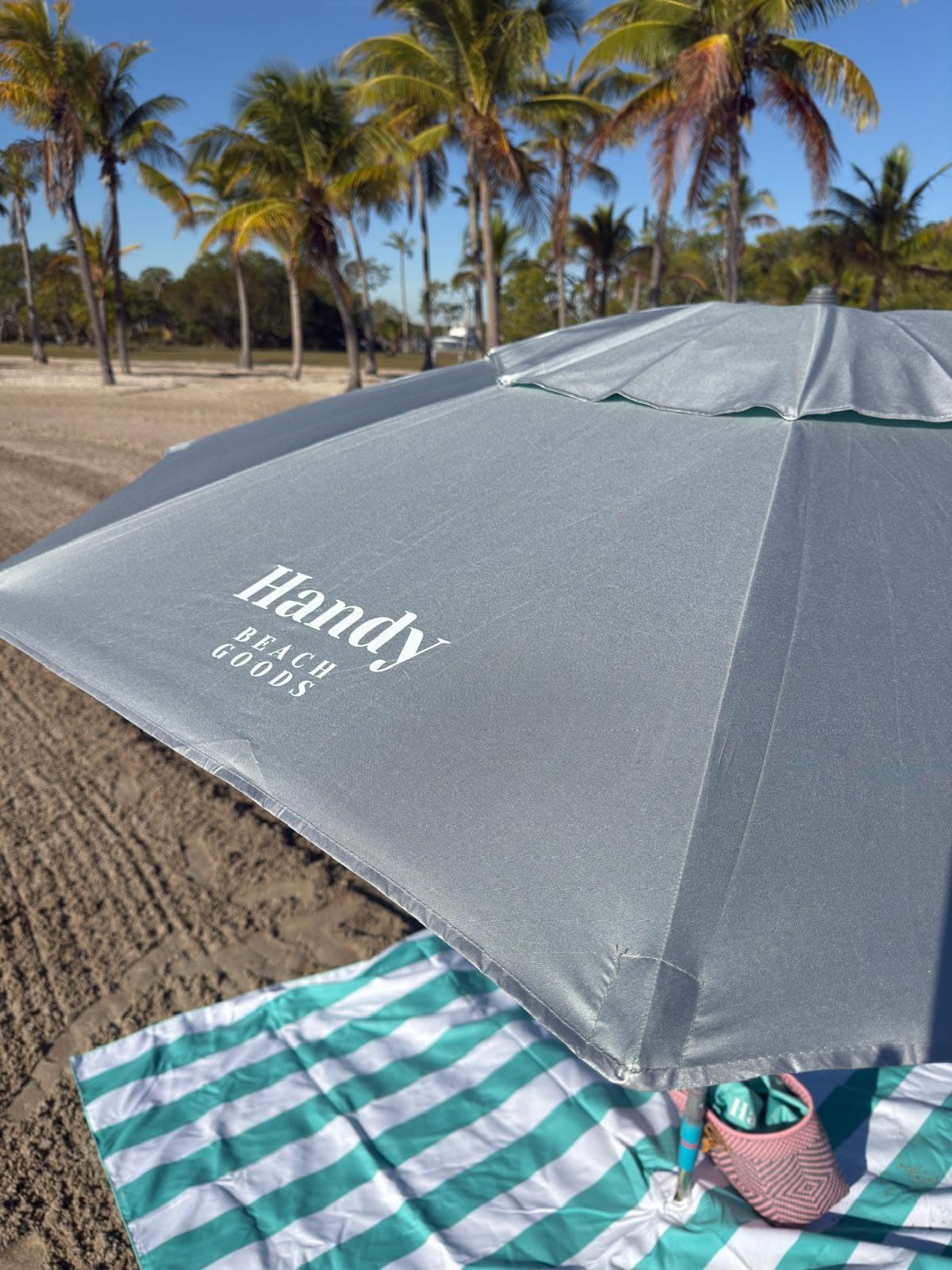 Handy Beach Umbrella & Anchor System, Large 7ft Silver Coated UPF 55 Canopy, 10 Second Installation, Wind Resistant, Durable, Lightweight, Comfortable Dual Pocket Bag Included customer photo 1