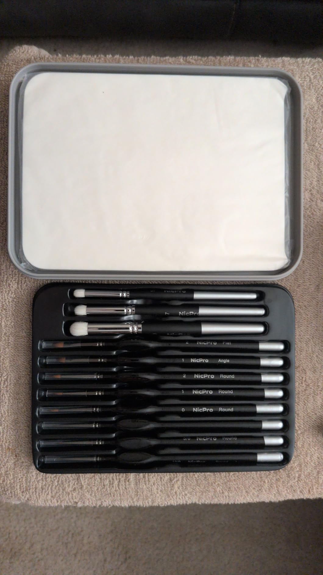 Nicpro Professional Miniature Painting Kit with Wet Palette, Miniature Painting Handle & 11PCS Detail Paint Brushes Drybrush, Sponge, Pallet Paper, Brush Holder Mixing Paint Saver Palette customer photo 2