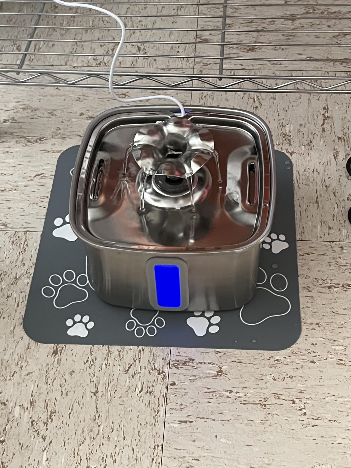Veken Innovation Award Winner Stainless Steel Cat Water Fountain, 108oz/3.2L Automatic Pet Fountain Dog Water Dispenser with 3 Replacement Filters & Silicone Mat (Silver) customer photo 1