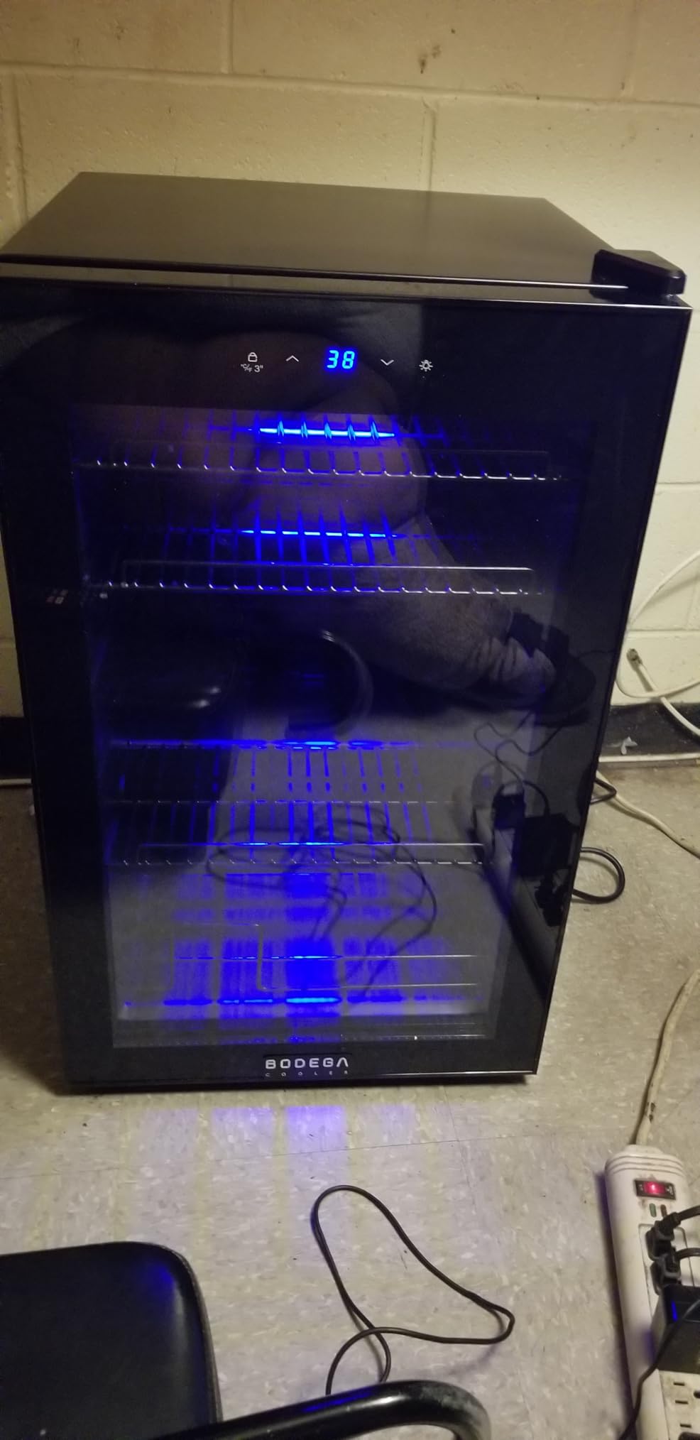 BODEGACOOLER Commercial Merchandiser Refrigerator,2 Glass Door Commercial Beverage Refrigerator, Beverage Display Cooler with Soft LED Light, Adjustable Shelves and 4 Strong Castors, 35.4 Cu. Ft,Black customer photo 1
