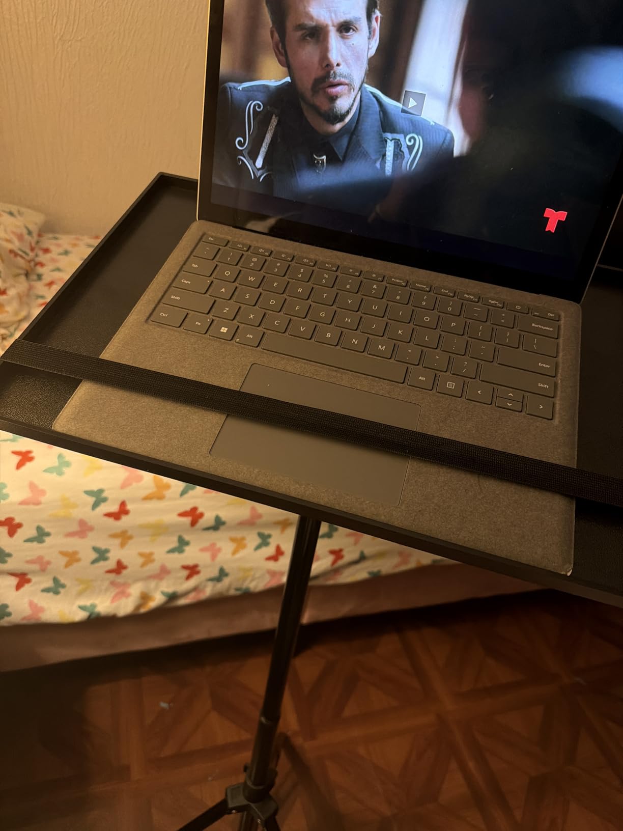 Lusweimi Projector Stand Tripod, 56 Inch Height Adjustable Laptop Stand with 16x11 Inch Tray, Portable Projector Mount, Stable Tall Tablet Floor Stand for Office, Home, Outdoor, Studio and DJ Racks customer photo 2