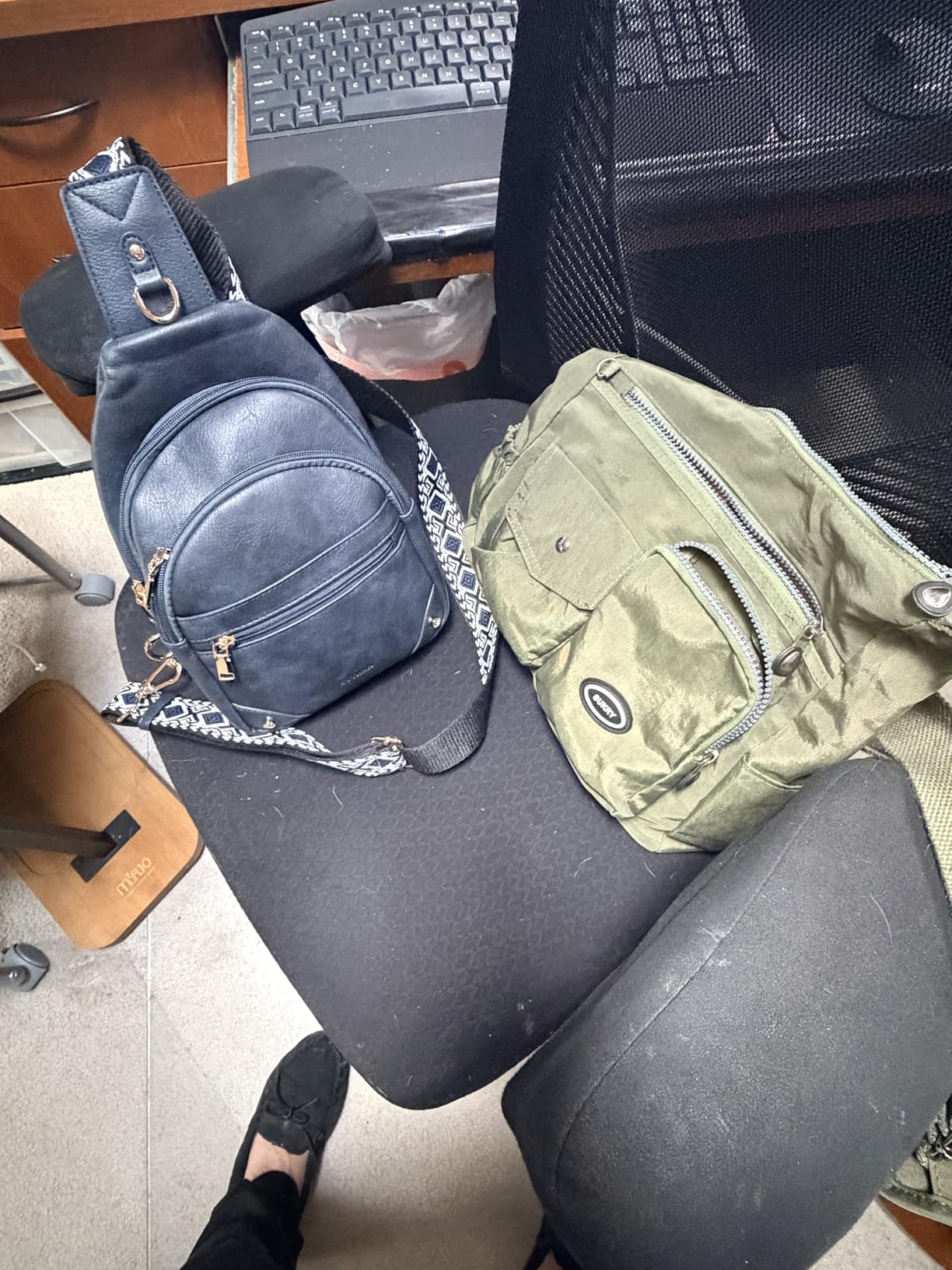 Anti Theft Crossbody Bags for Women, RFID Sling Bag Travel Purse, RFID Cross Body Purses Chest Bag for Travel Beige Brown customer photo 1