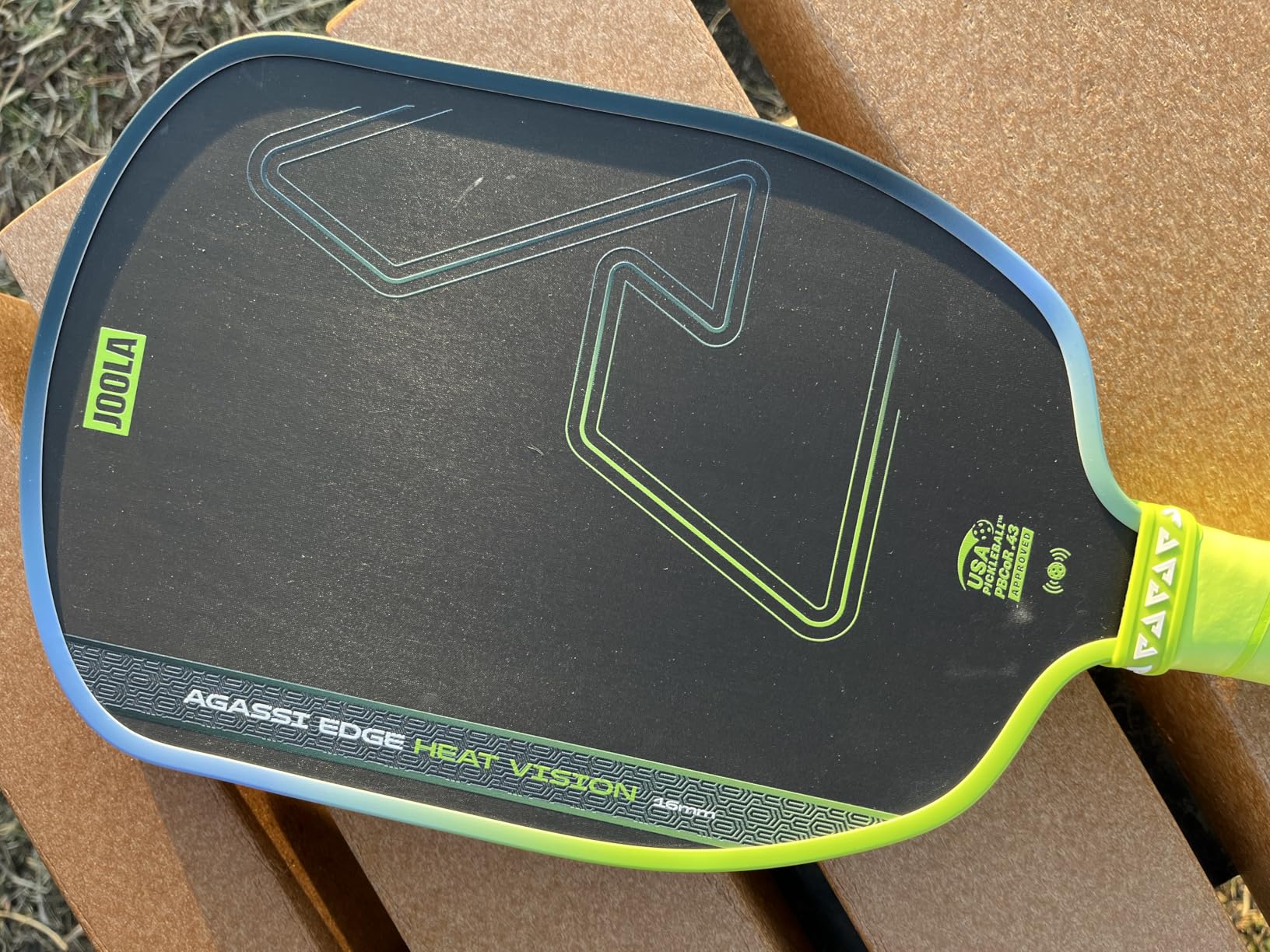 JOOLA Perseus Heat Vision 16mm Pickleball Paddle - Textured Carbon Fiber Surface for Spin - SK Film for Reduced Vibration - USAP Approved - NFC Chip Enabled customer photo 2