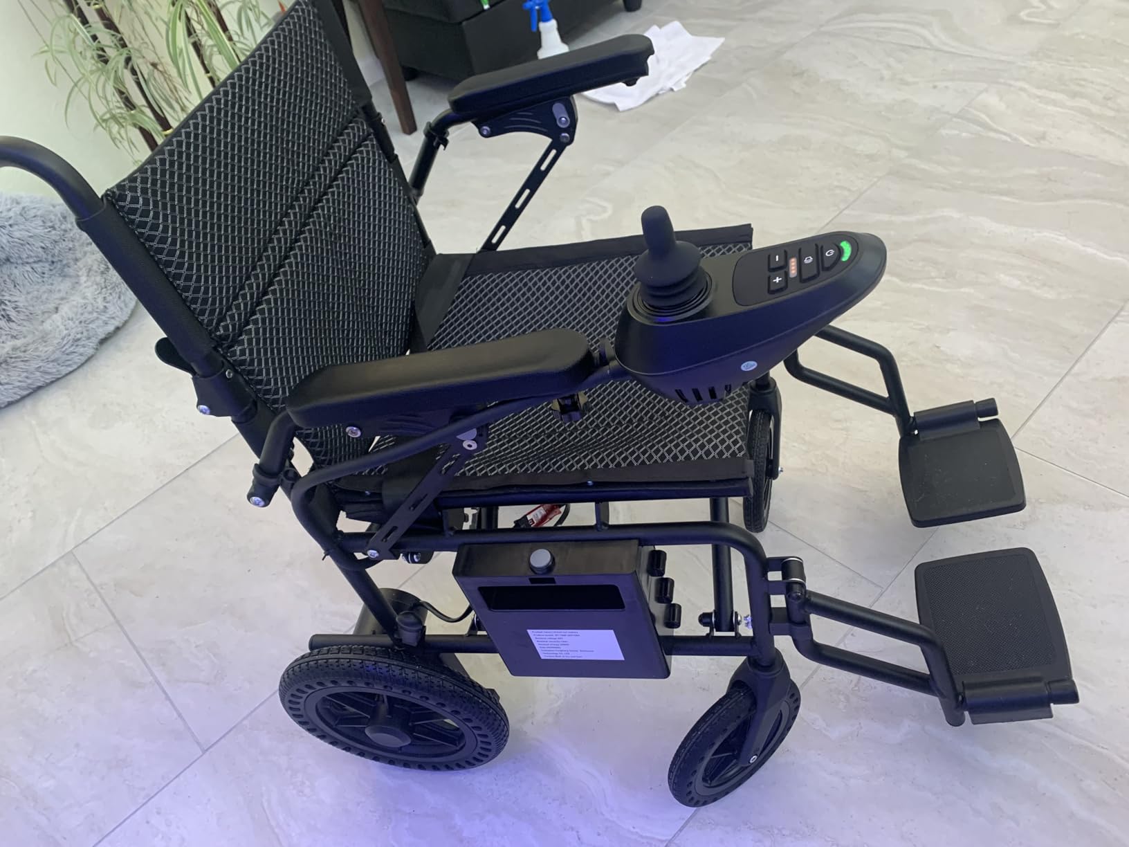 [2026 Upgrade] Hassky Electric Wheelchair for Adults Foldable, 15 Miles Range Motorized Wheelchair, All Terrain Power Wheelchairs for Seniors Supports Up to 350 lbs Black customer photo 2