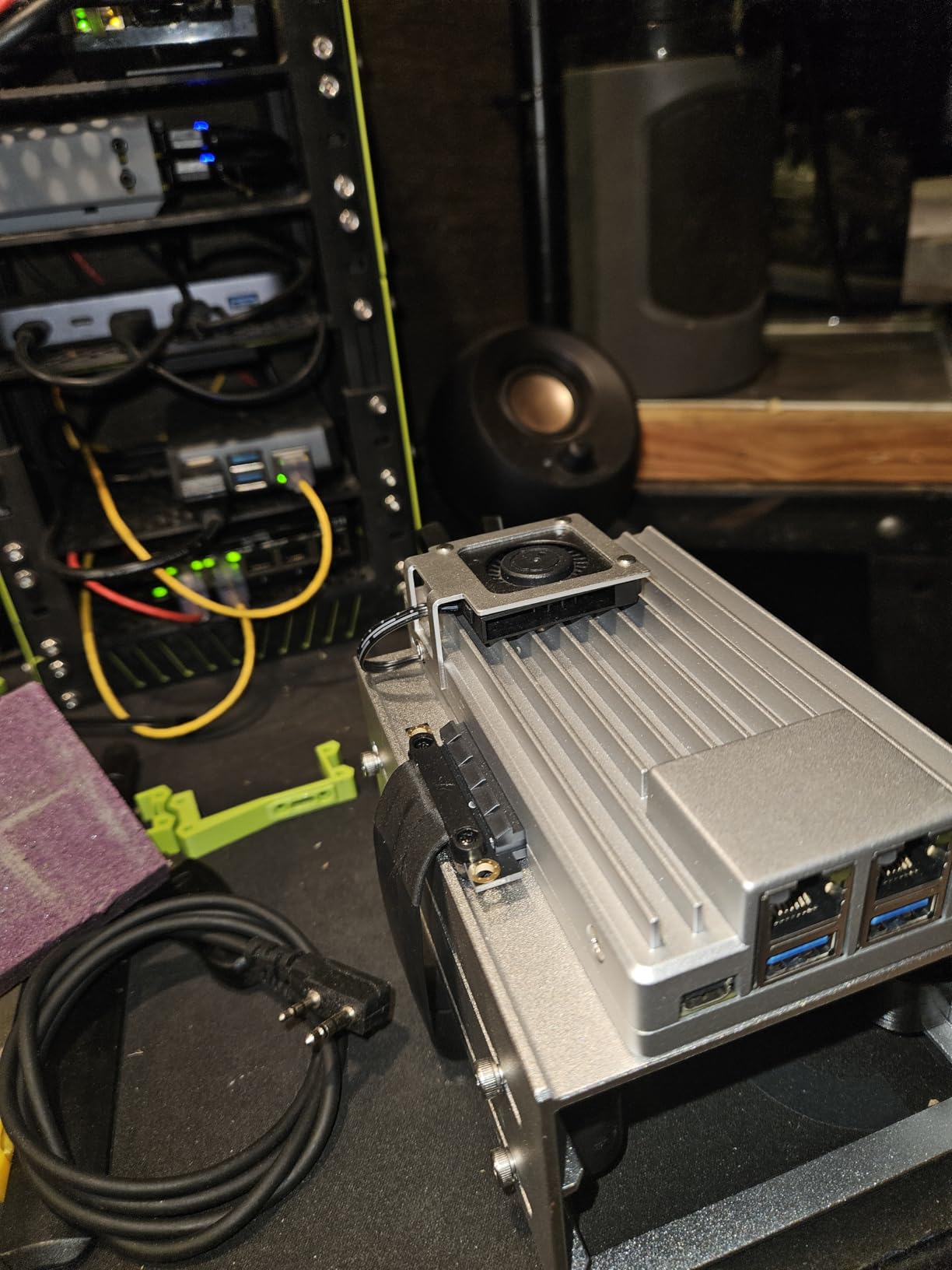ZimaBoard 2 1664 x86 Home Server - Quad-Core N150, 16GB DDR5, 64GB eMMC, Dual 2.5GbE & Dual SATA3.0 customer photo 1
