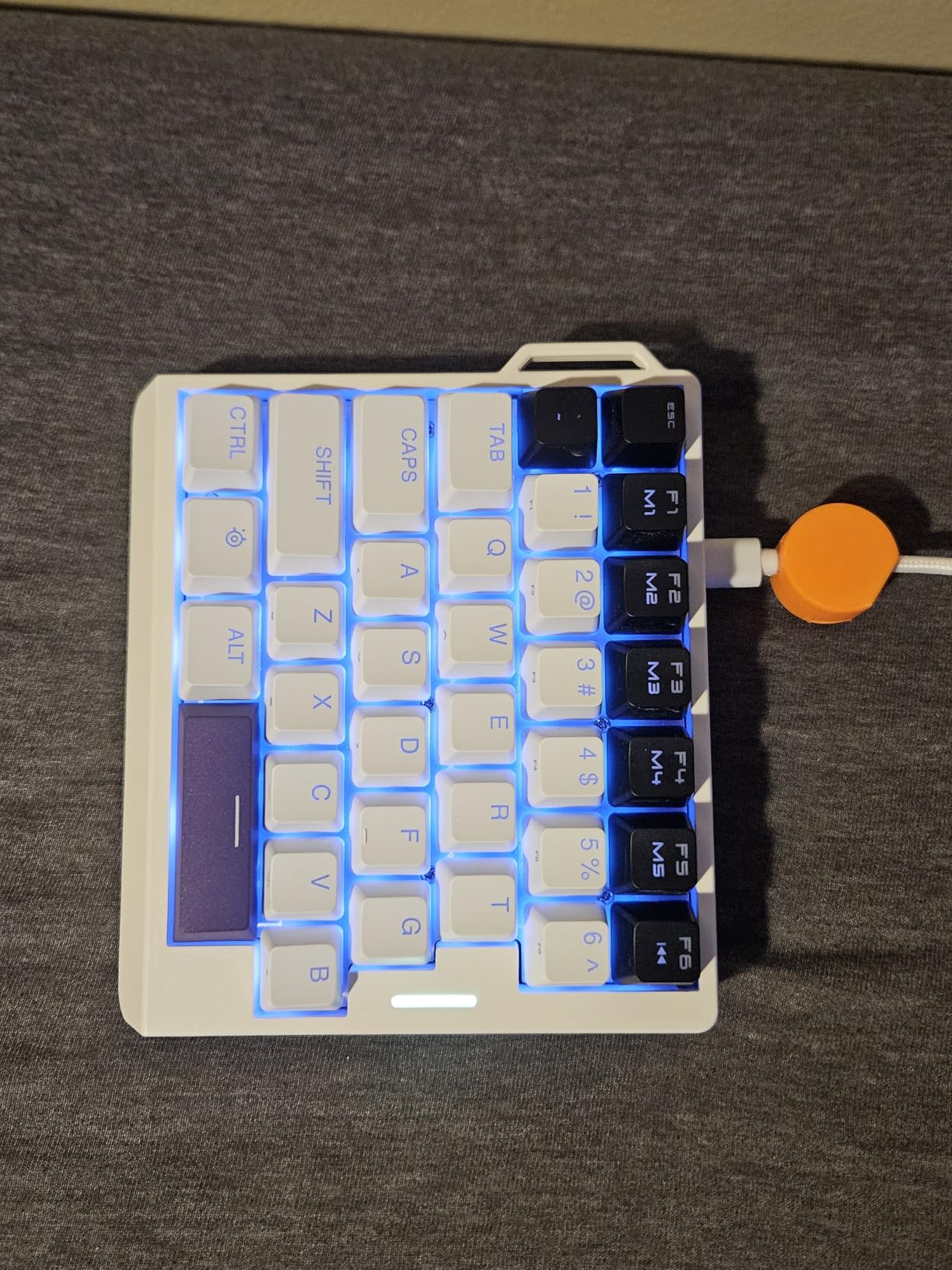EPOMAKER HE30 One-Handed Hall Effect Keyboard, 8K Polling & 0.125ms, SOCD & Snap Key, Adjustable Trigger, PBT Keycap, RGB, Custom Software, Wired Gaming Keyboard for PC/Gamer (White Purple) customer photo 2