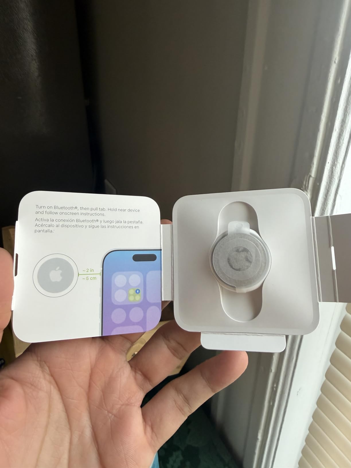 AirTag (2nd Generation): Tracker for Keychain, Wallet, and More; Locator with Sound; Simple One-Tap Setup with iPhone or iPad; Key Finder with up to 1.5X Precision Finding Range customer photo 2