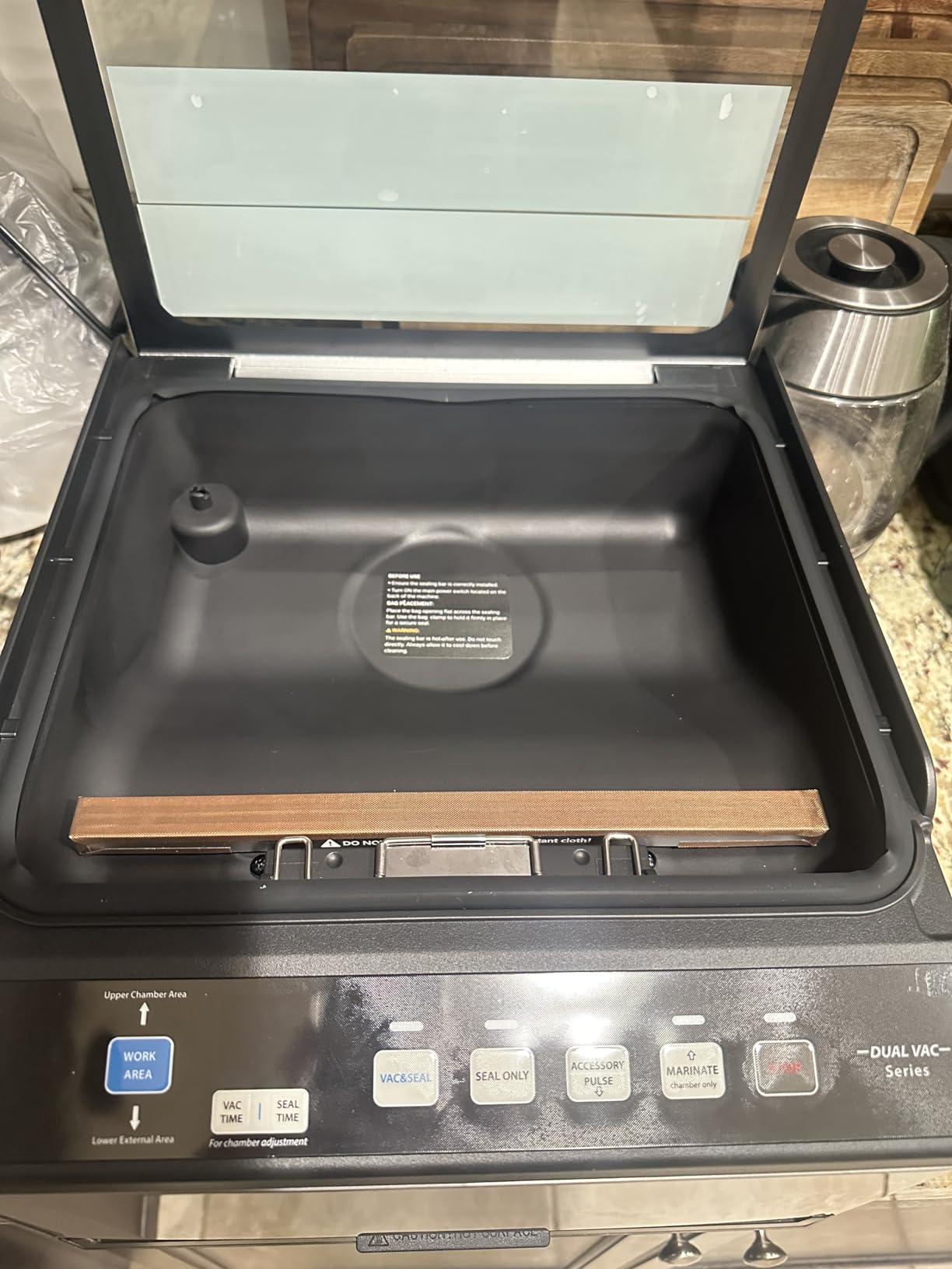 DualCore CVS101 Chamber Vacuum Sealer for Liquids & Sous Vide, 6L Dual Vacuum Zones & Extra-Wide Bag Clamp, 230W Dual-Core Dry Pump x4 customer photo 1