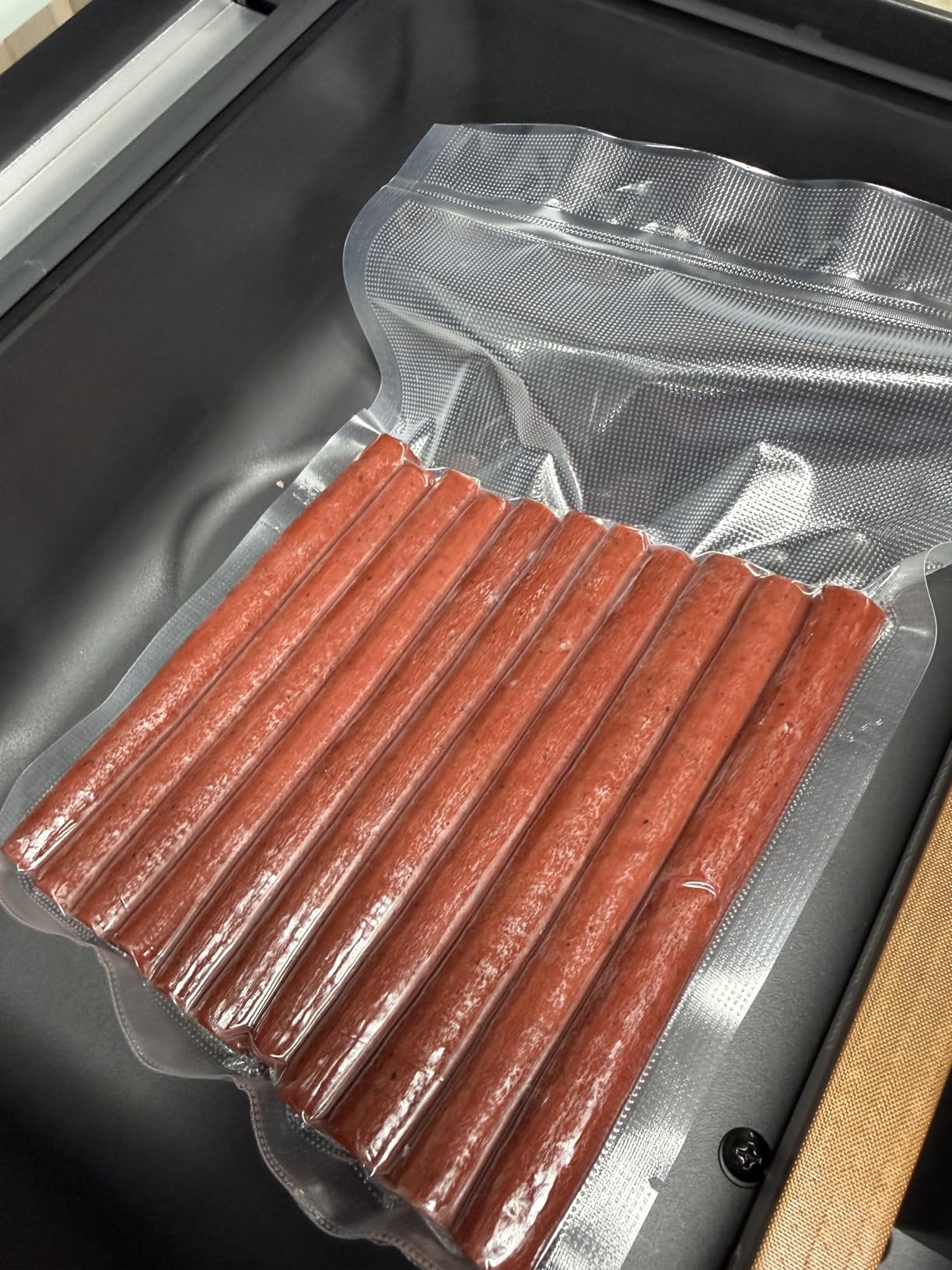DualCore CVS101 Chamber Vacuum Sealer for Liquids & Sous Vide, 6L Dual Vacuum Zones & Extra-Wide Bag Clamp, 230W Dual-Core Dry Pump x4 customer photo 2