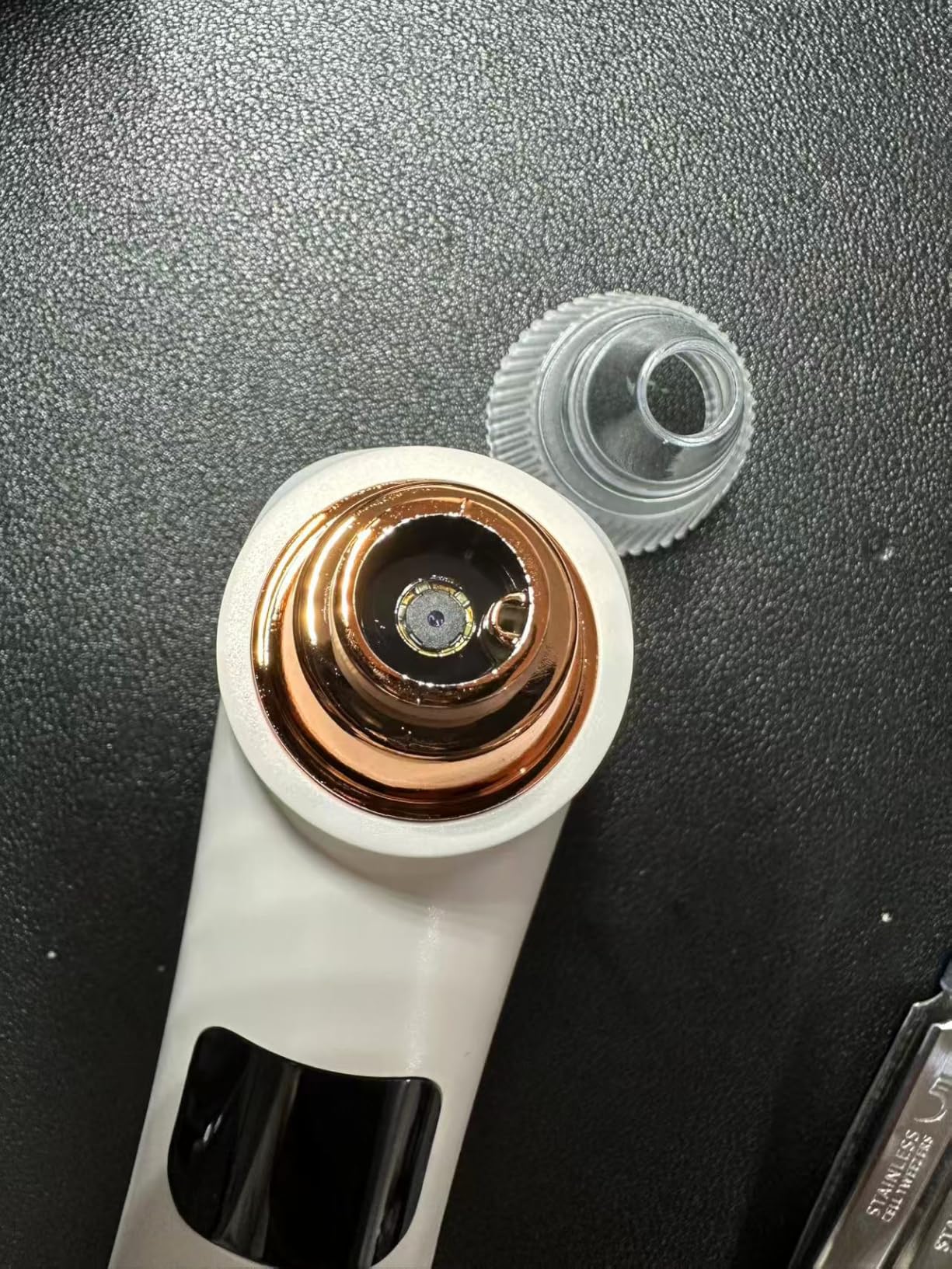 Upgraded Visible Blackhead Remover Pore Vacuum, Heating Facial Deep Cleansing, 6MP HD Camera 25X Magnification Facial Pore Acne, Comedone Whitehead Extractor Tools for Women & Men, 5 Suction Levels 6 Probes customer photo 2