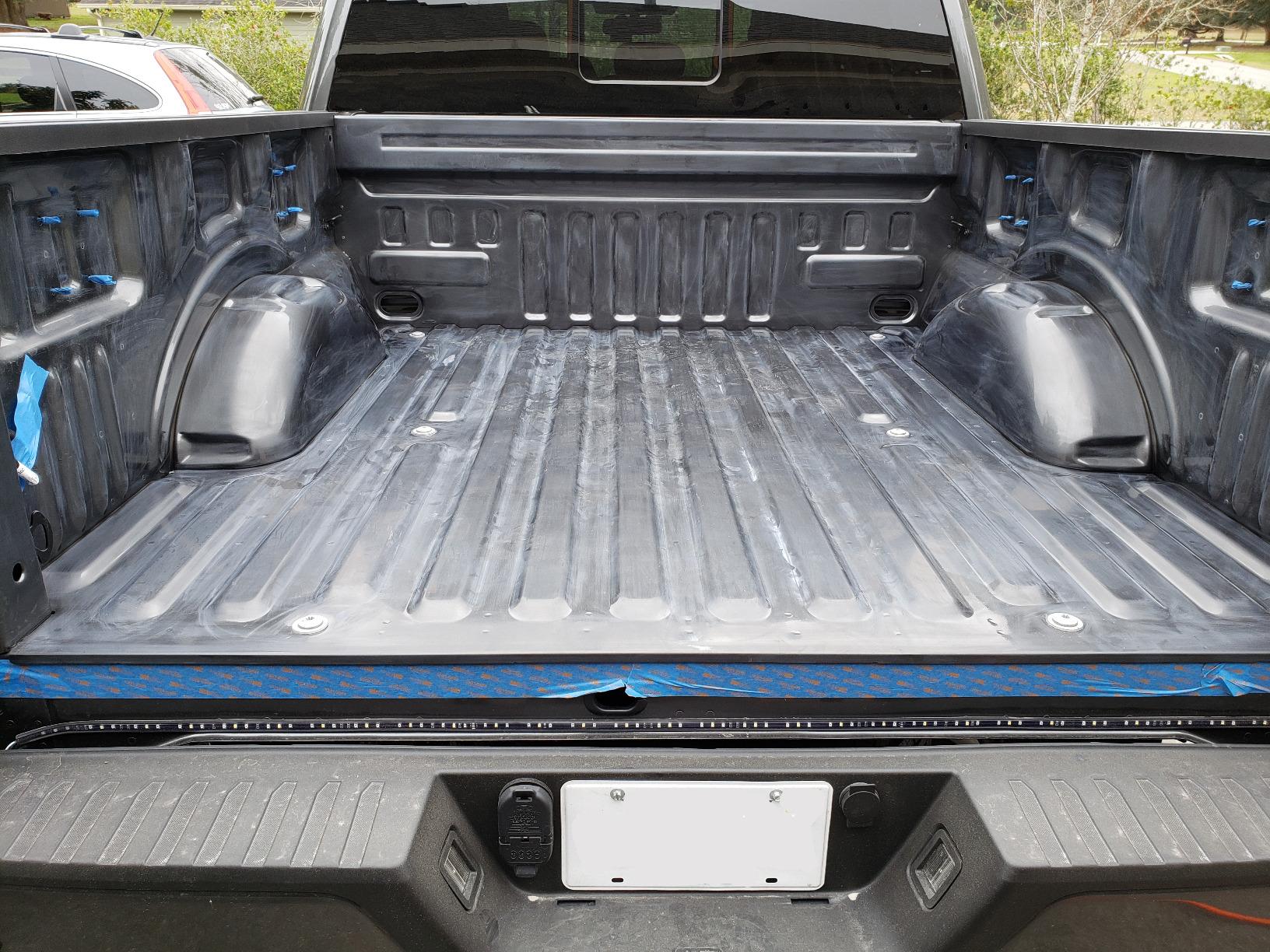 HERCULINER HCL1B8 Roll-on Bed Liner Kit, Black, 1 Gallon customer photo 2
