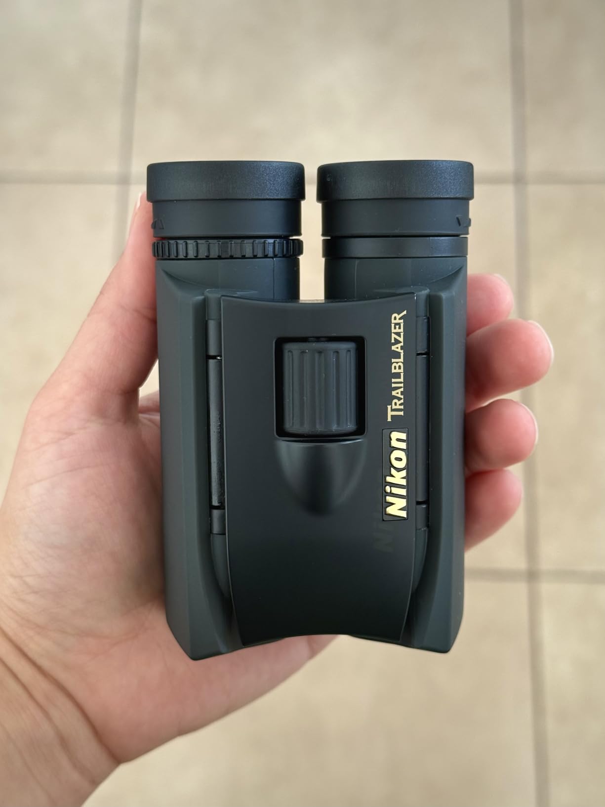 Nikon Trailblazer 10x25mm Binoculars - Compact, Waterproof & Fogproof, Bright Multilayer-Coated Optics, Roof Prism - All-Terrain Outdoor Wildlife Viewing & Birdwatching Binoculars (8218) customer photo 2