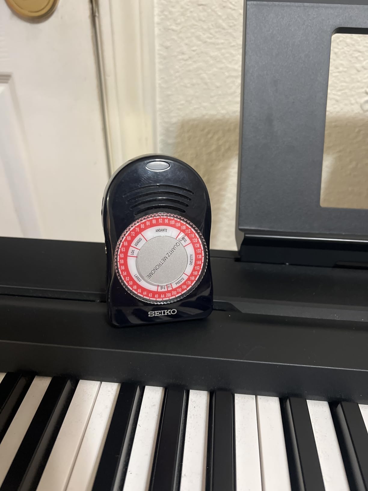 Seiko SQ50-V Quartz Metronome For Piano, Guitar and All Instruments customer photo 1