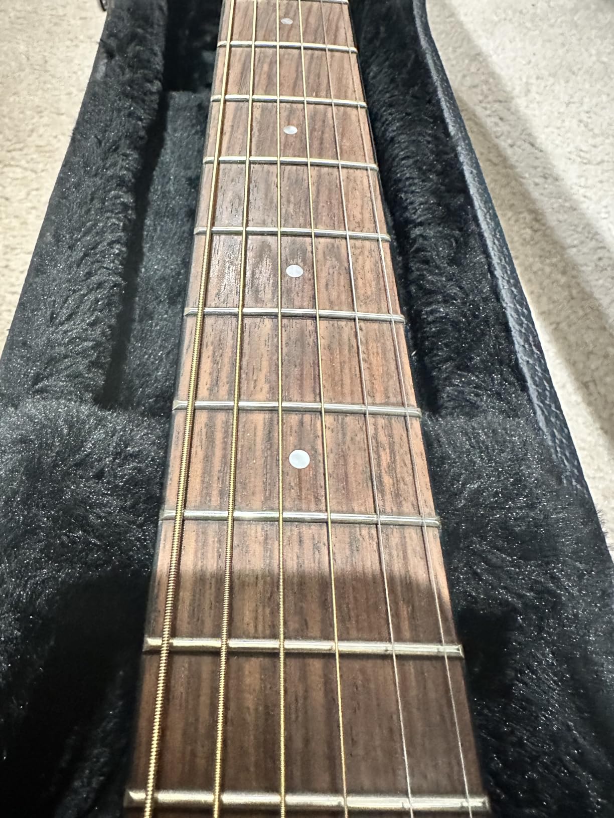 Gator Cases Traditonal Series Hard-Shell Wood Case for 6 or 12-String Dreadnought Style Acoustic Guitars, (GWE-DREAD 12) customer photo 2