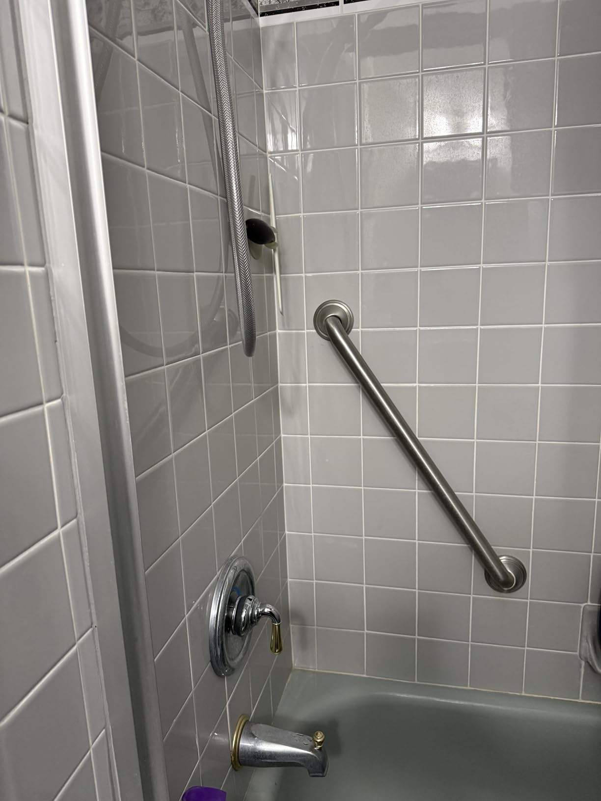 Moen Home Care Bathroom Safety 16 Inch Designer Stainless Steel Handicap Grab Bar for Bathtub and Shower, Concealed Screws, Brushed Nickel, LR8716D3BN customer photo 2