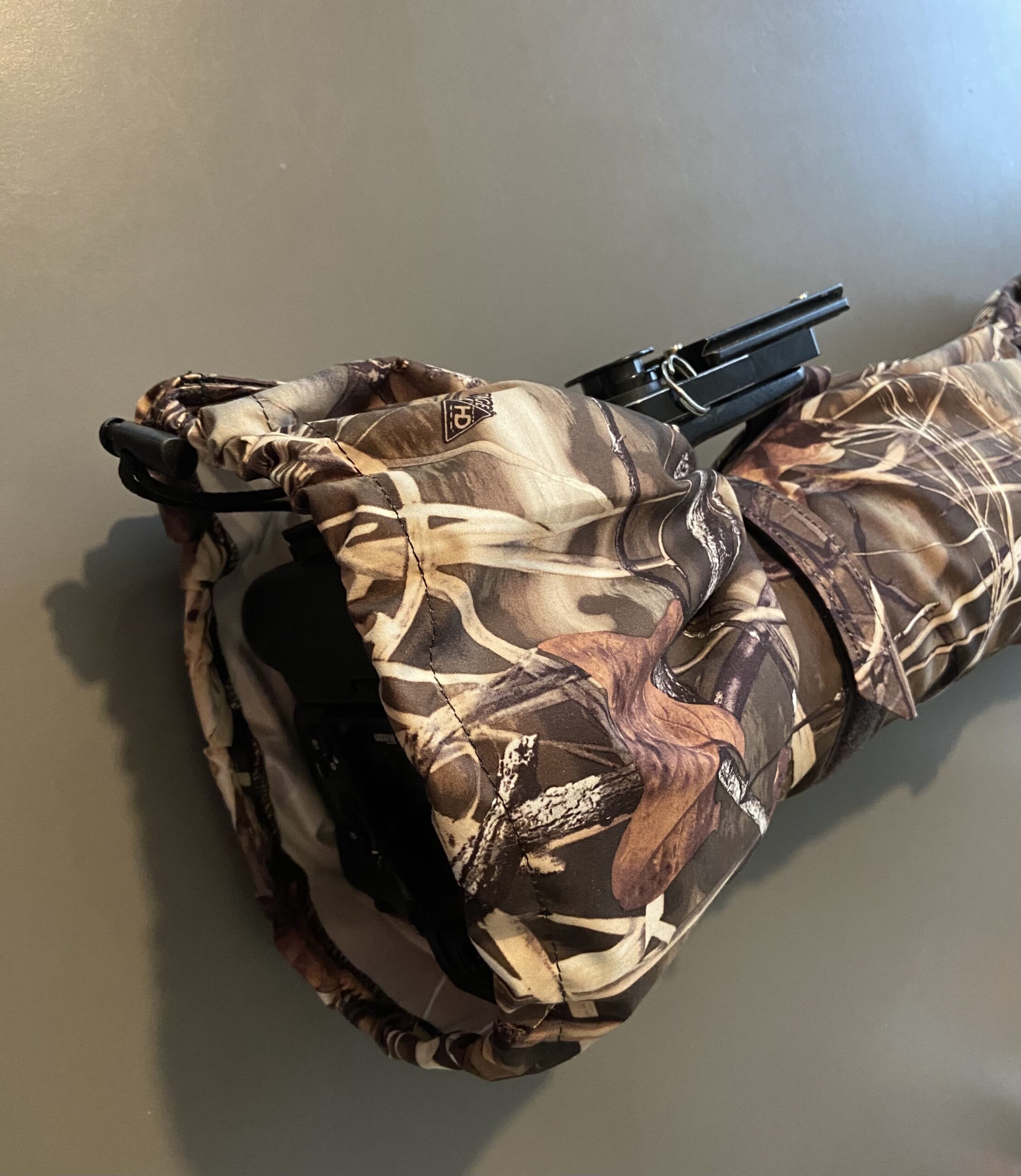 LensCoat RainCoat RS for Camera and Lens, Large Rain cover sleeve camouflage protection (Realtree Max4 HD) LCRSLM4 customer photo 2