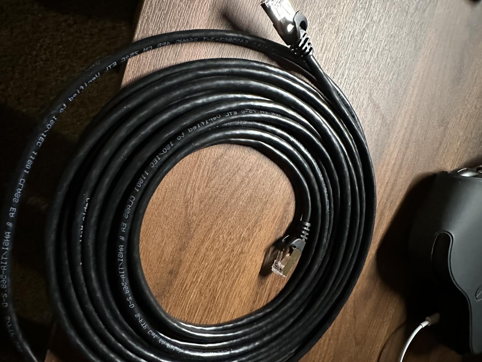 Cable Matters 10Gbps Snagless Shielded Cat 6A Ethernet Cable - 25ft, Cat 6A Cable, Cat6A Cord, Ethernet Cord, Black customer photo 1