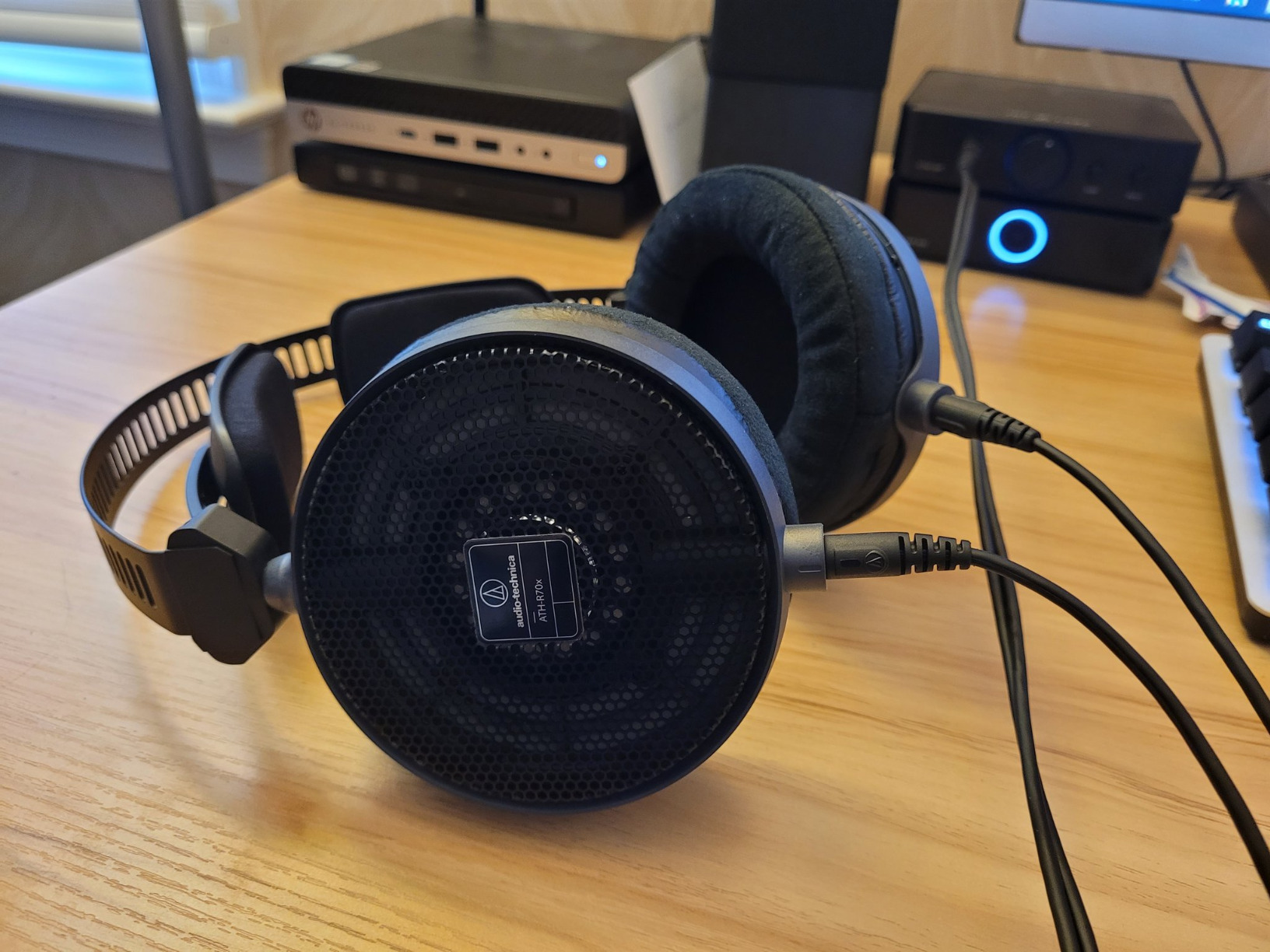 Audio-Technica ATH-R70x Professional Open-Back Reference Headphones customer photo 2