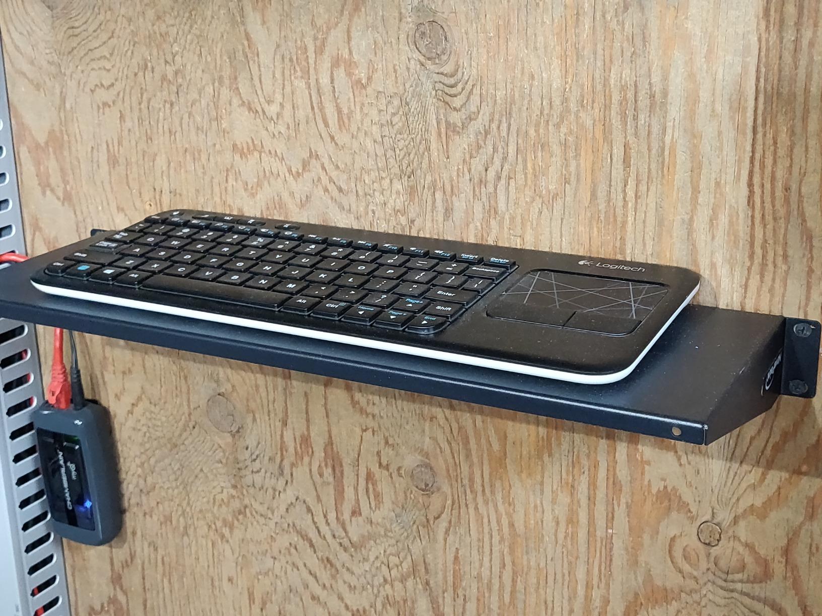 NavePoint Rack Mount Keyboard Shelf Shelves 19 Inch 1U Black 6 Inches (150mm) deep - Black customer photo 2