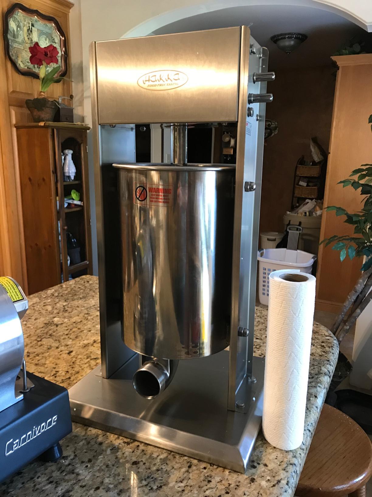 Hakka 25 Lb/12 L Sausage Stuffer 2 Speed Stainless Steel Vertical Sausage Maker customer photo 2
