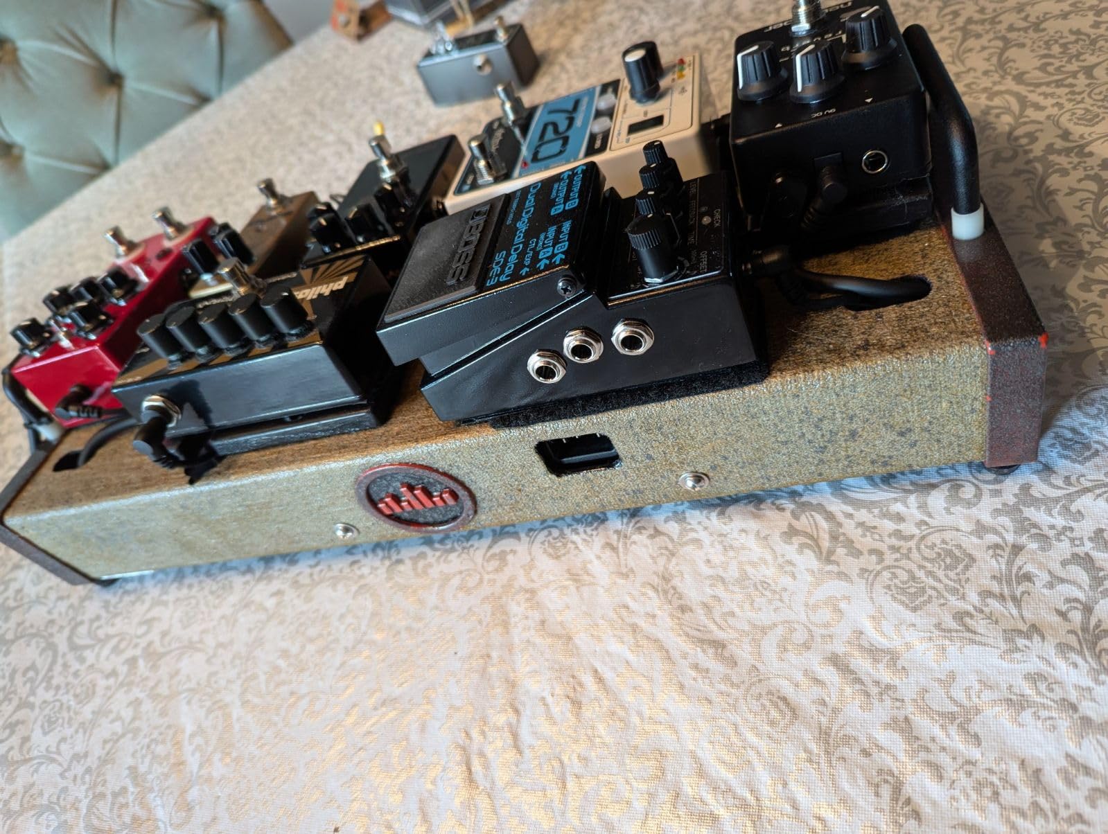 Truetone 1 SPOT PRO CS7 7-Output Isolated Guitar Pedal Power Supply customer photo 2