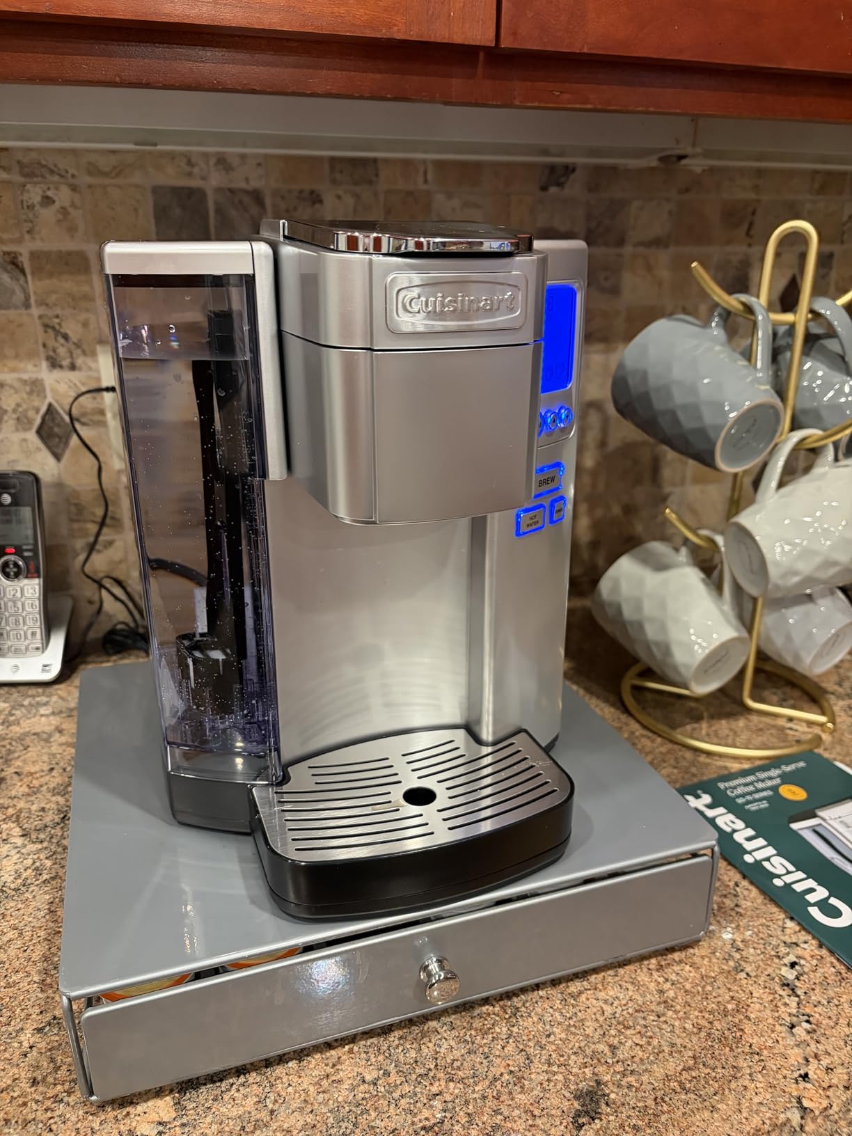 Cuisinart Coffee Maker, Single Serve 72-Ounce Reservoir Pod Coffee Machine, Programmable Brewing & Hot Water Dispenser, 5 Cup-Size Settings, Stainless Steel, SS-10P1, Silver customer photo 2