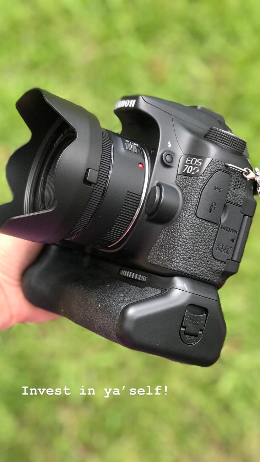 Battery Grip Replacement for BG-E14 for Canon EOS 90D 80D 70D DSLR Camera customer photo 1