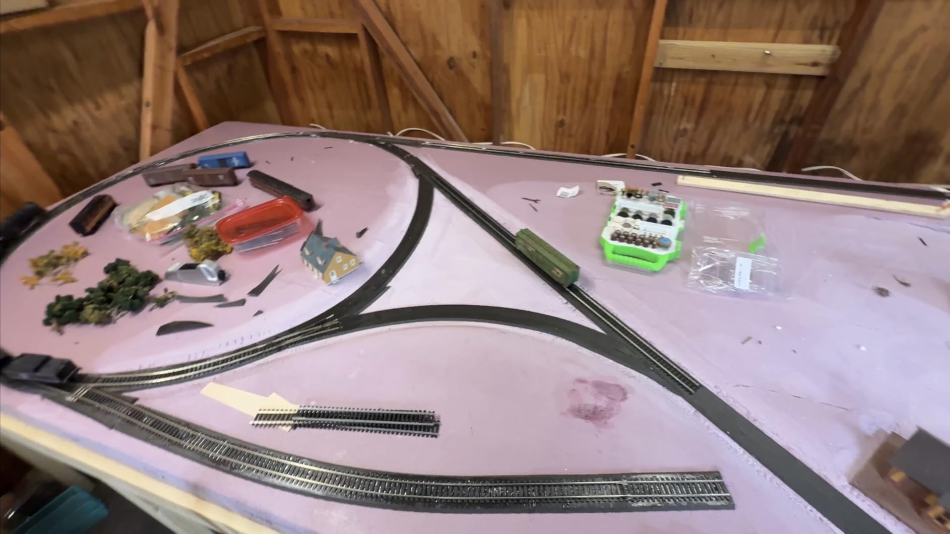Code 100 Nickel Silver Super-Flex Track (5/Pk) HO Scale Atlas Trains customer photo 3