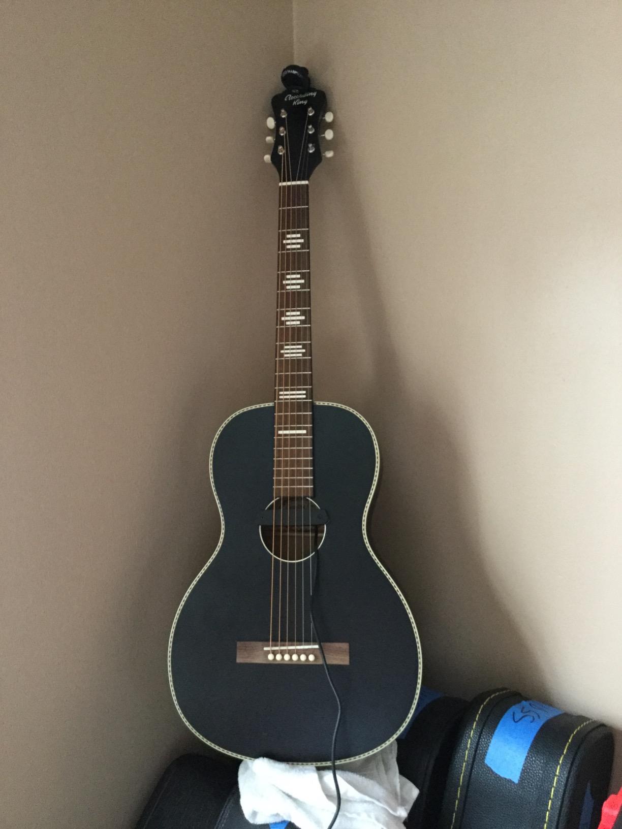 Recording King RPS-7 Dirty 30's Series 7 Single 0 Acoustic Guitar - Matte Black customer photo 1