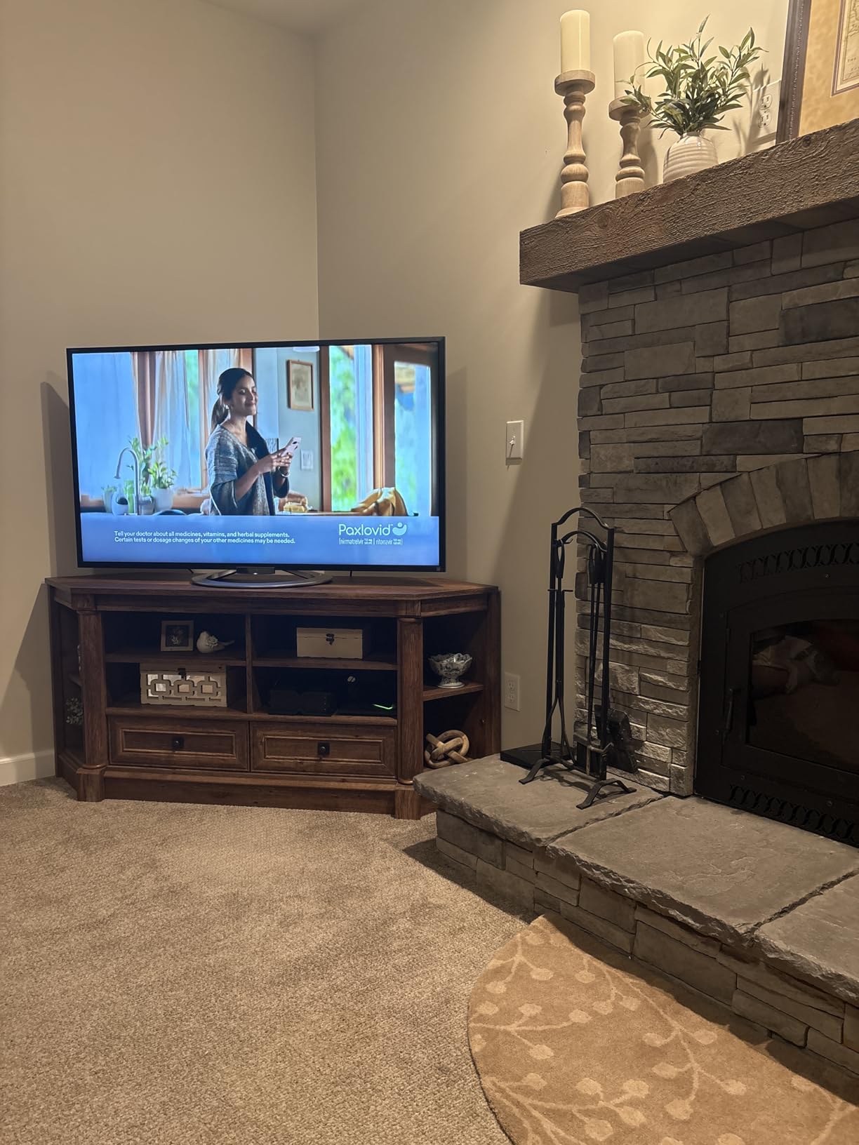 Sauder Palladia Corner TV Stand Console Entertainment Credenza, in Vintage Oak customer photo 2