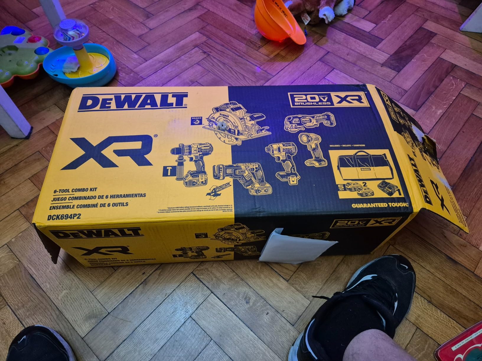 DEWALT Power Tools Set 20V MAX, 6 Tools Cordless Power Tool Combo Kit, 2 Batteries, Charger, Hammer Drill Driver, Impact Driver, Circular Saw, Reciprocating Saw, Oscillating Multi-Tool, LED (DCK694P2) customer photo 1