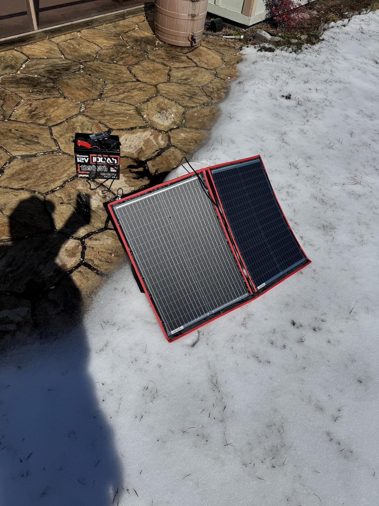 DOKIO 100W Portable Foldable Solar Panel Kit (19x26in, 5.3lb), with Separate Controller and Dual USB, Monocrystalline Charger for 12V Batteries & Power Stations customer photo 1